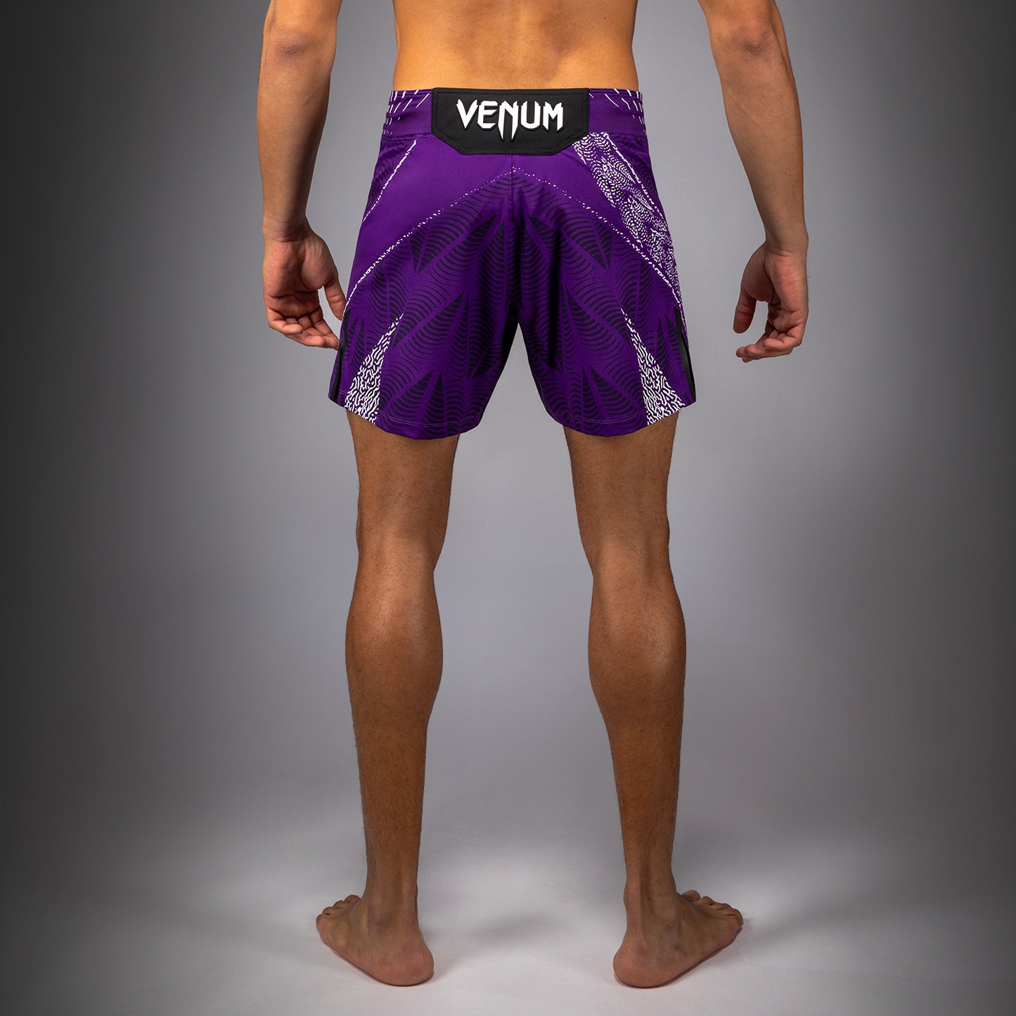 남성용 UFC Zenith by Venum 퍼플 어센틱 파이트 나이트 쇼츠 핏 파이트 쇼츠