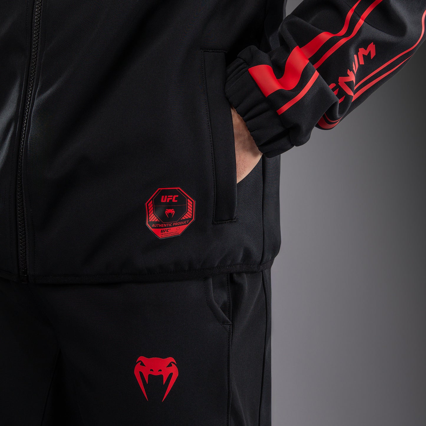 Venum UFC Unity by Venum Authentic Fight Week 남성 집업 후디 - 블랙