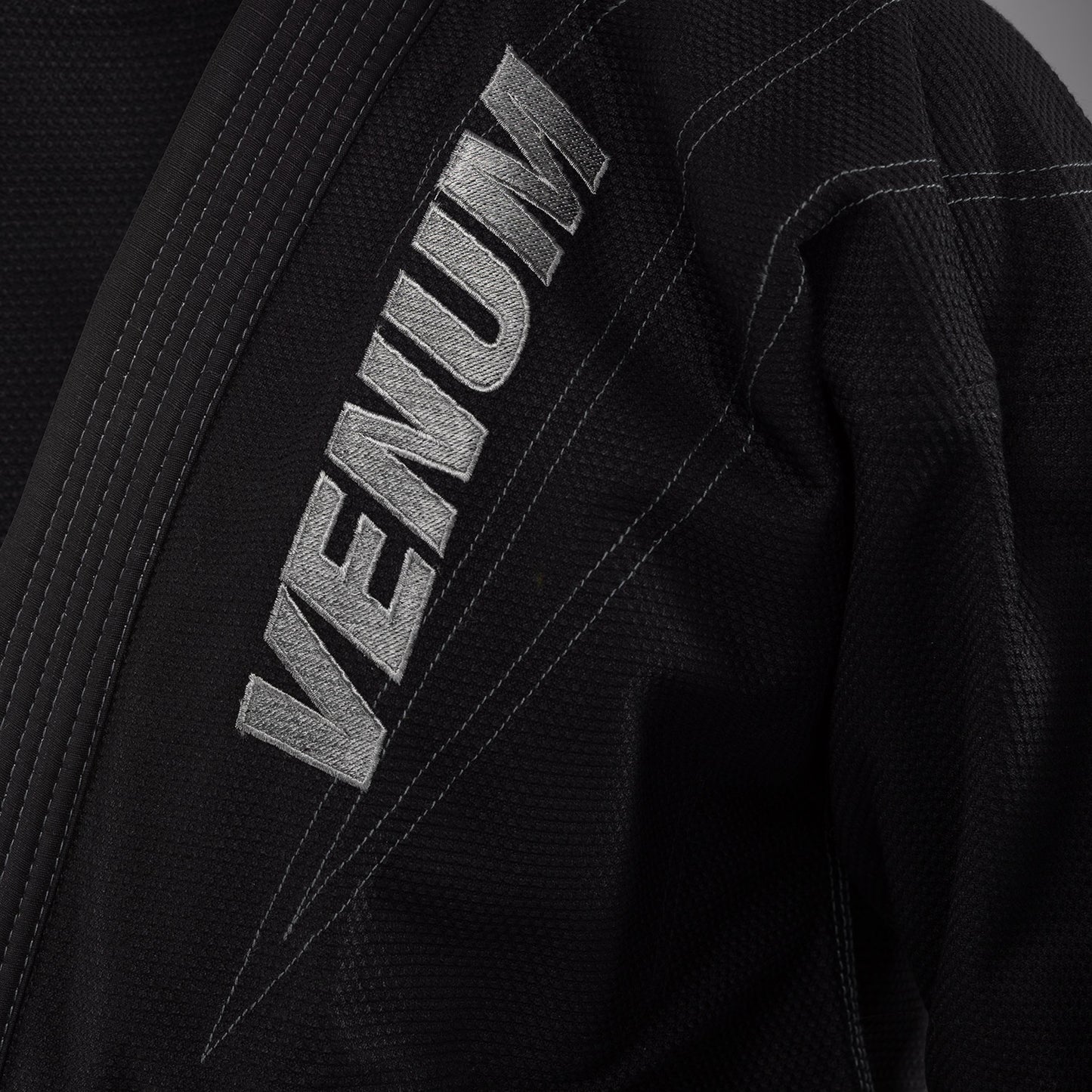 Venum Elite 5.0 브라질리언 주짓수 도복 (450 gsm) – 블랙