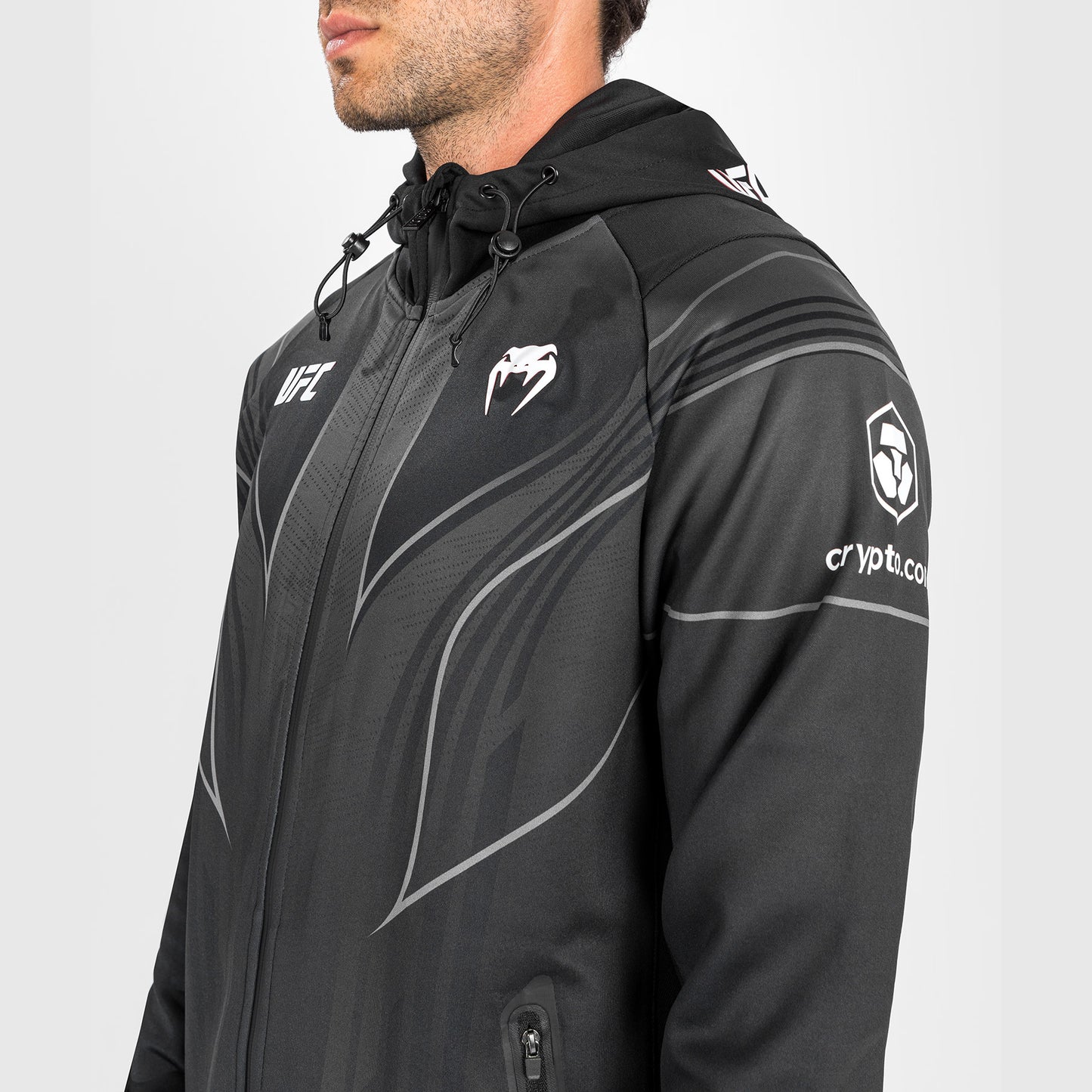 UFC Venum Authentic Fight Night 2.0 키트 by Venum 남성용 워크아웃 후디 – 블랙