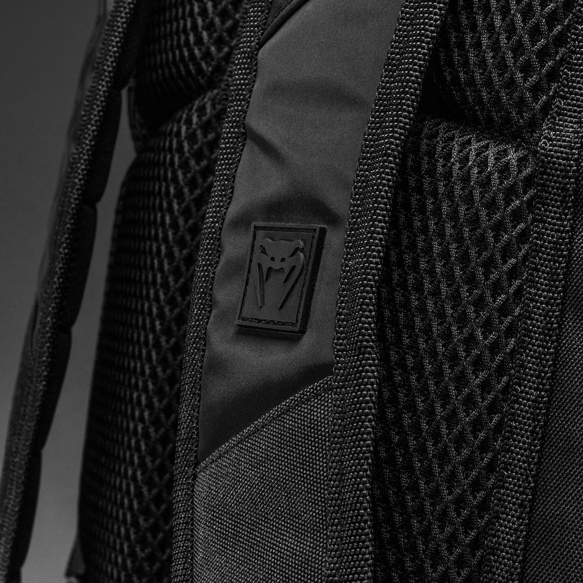 Venum Amazonia Reborn 백팩 (15-25 L) - 블랙/그레이