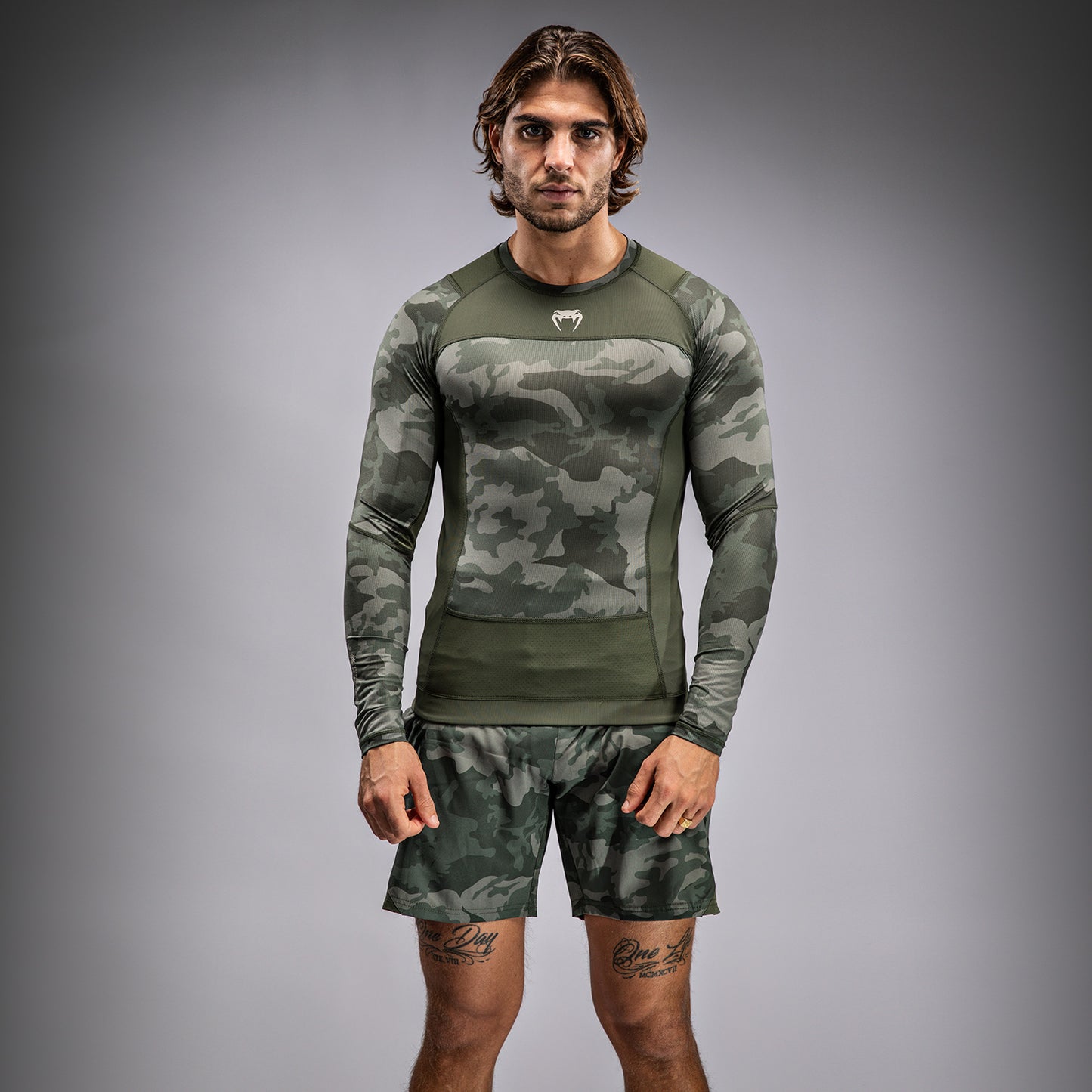 Venum G-Fit Air 남성용 긴팔 래쉬가드 – 아미 카모