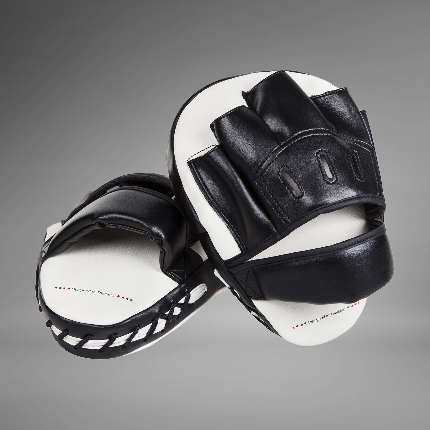 Venum Light Focus Mitts - 화이트/블랙 (1쌍)