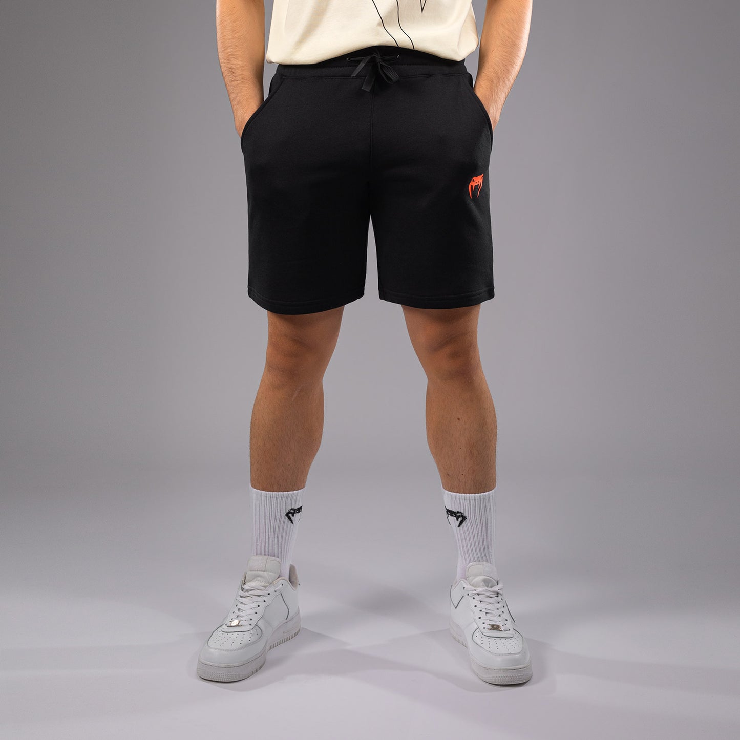 Venum Classic 쇼츠 – 블랙