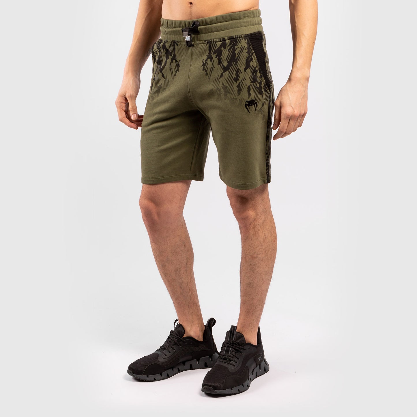 UFC Venum Authentic Fight Week 남성용 쇼츠 – 카키