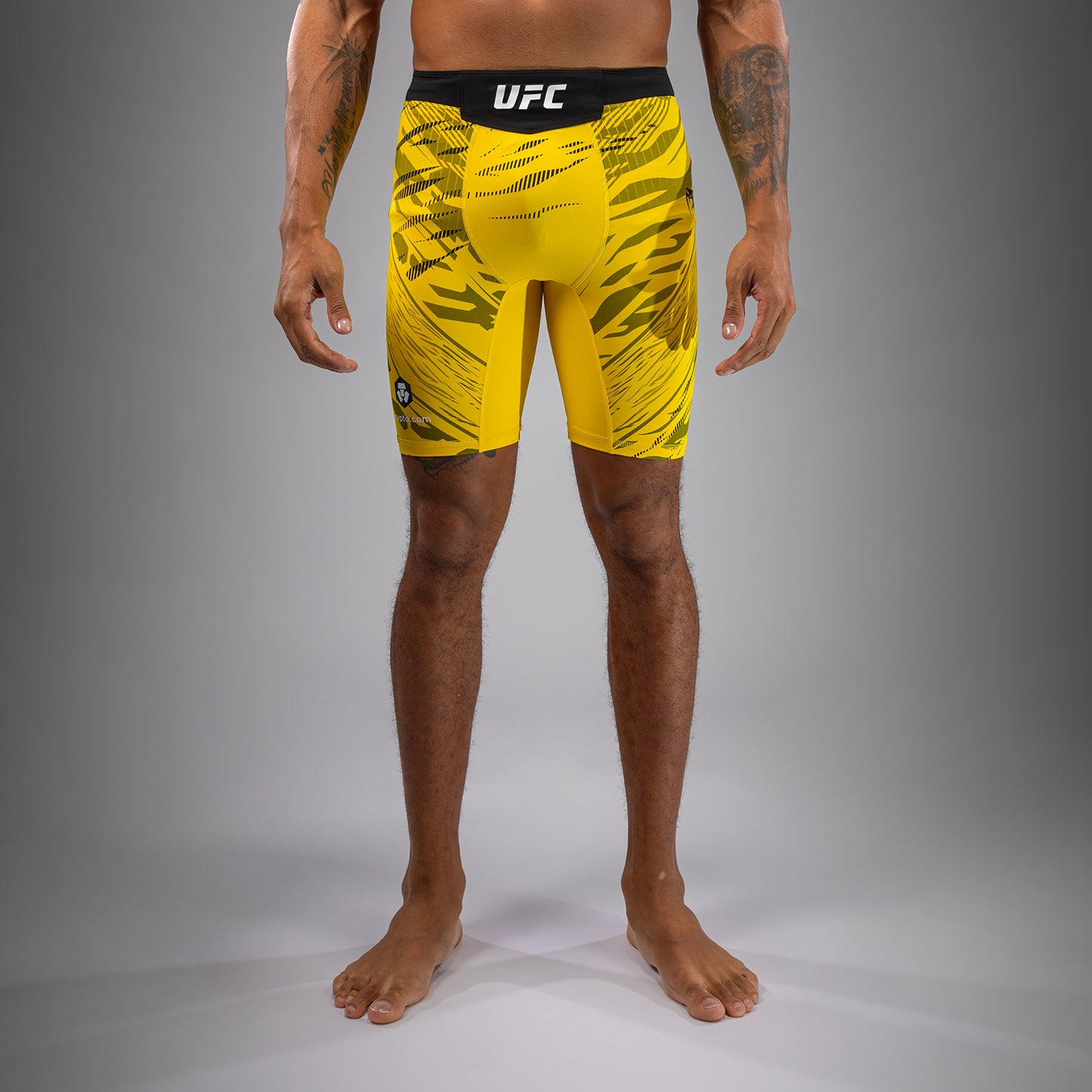UFC Fusion by Venum Authentic Fight Night 남성용 발리 투도 쇼츠 – 옐로우