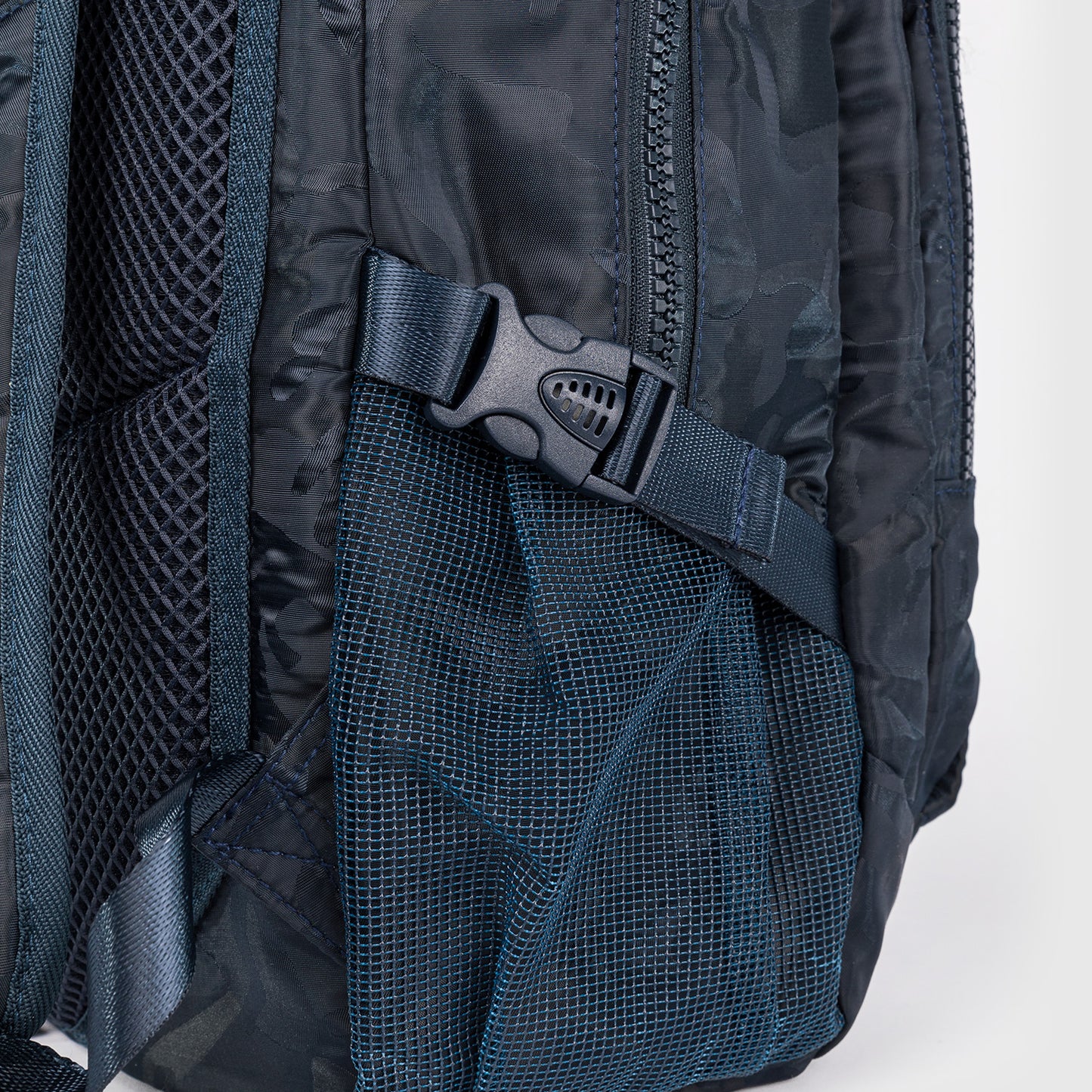 Venum Challenger Pro 백팩 (20-25L) – 카모/블루
