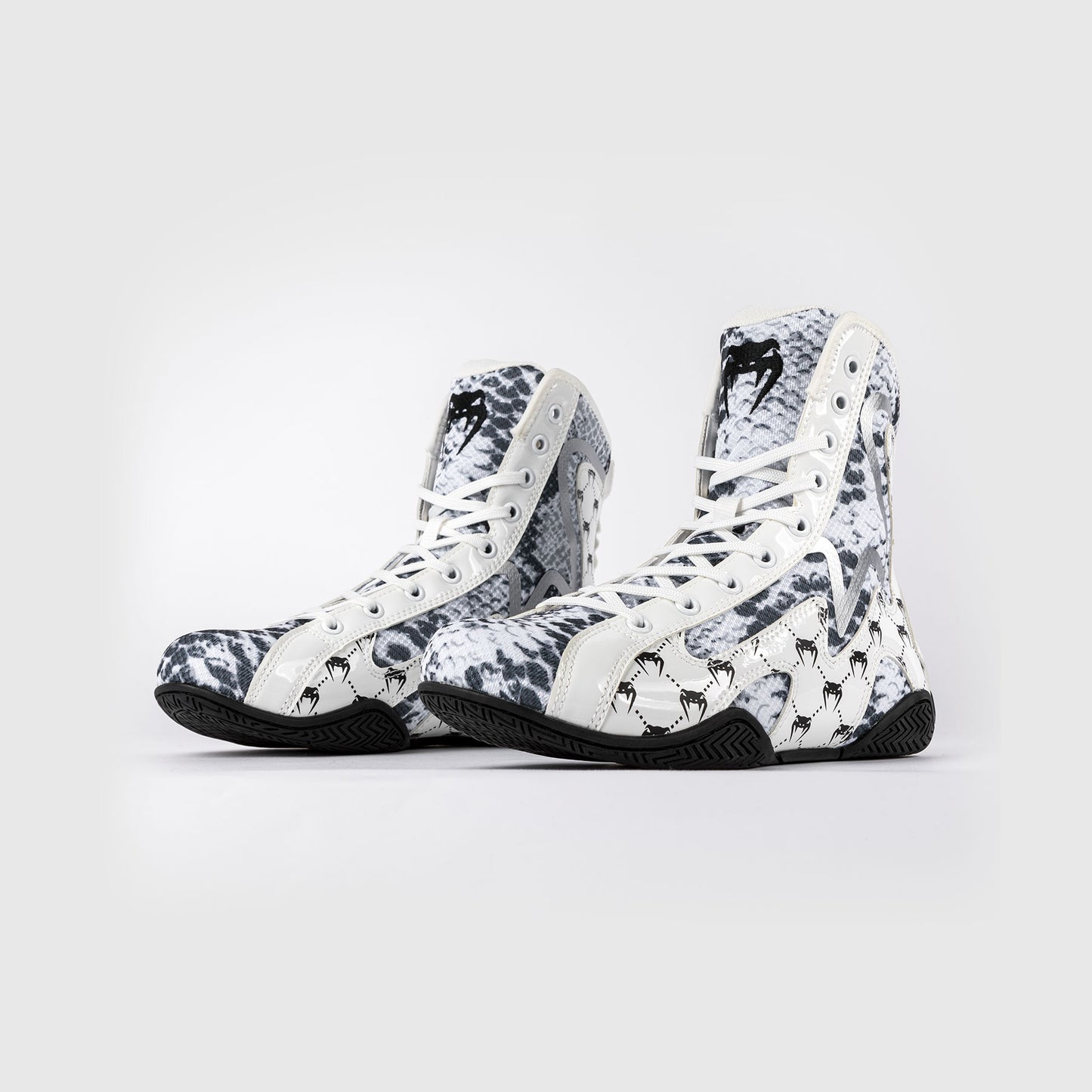 Venum White Snake 여성용 복싱 슈즈 – 화이트