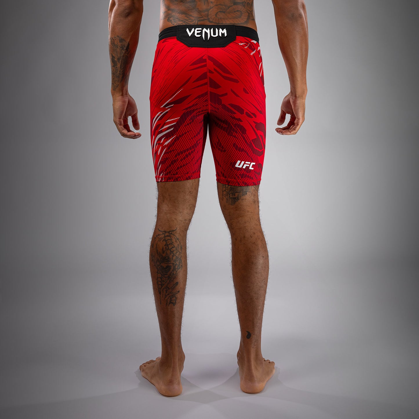UFC Fusion by Venum Authentic Fight Night 남성용 발리 투도 쇼츠 – 레드