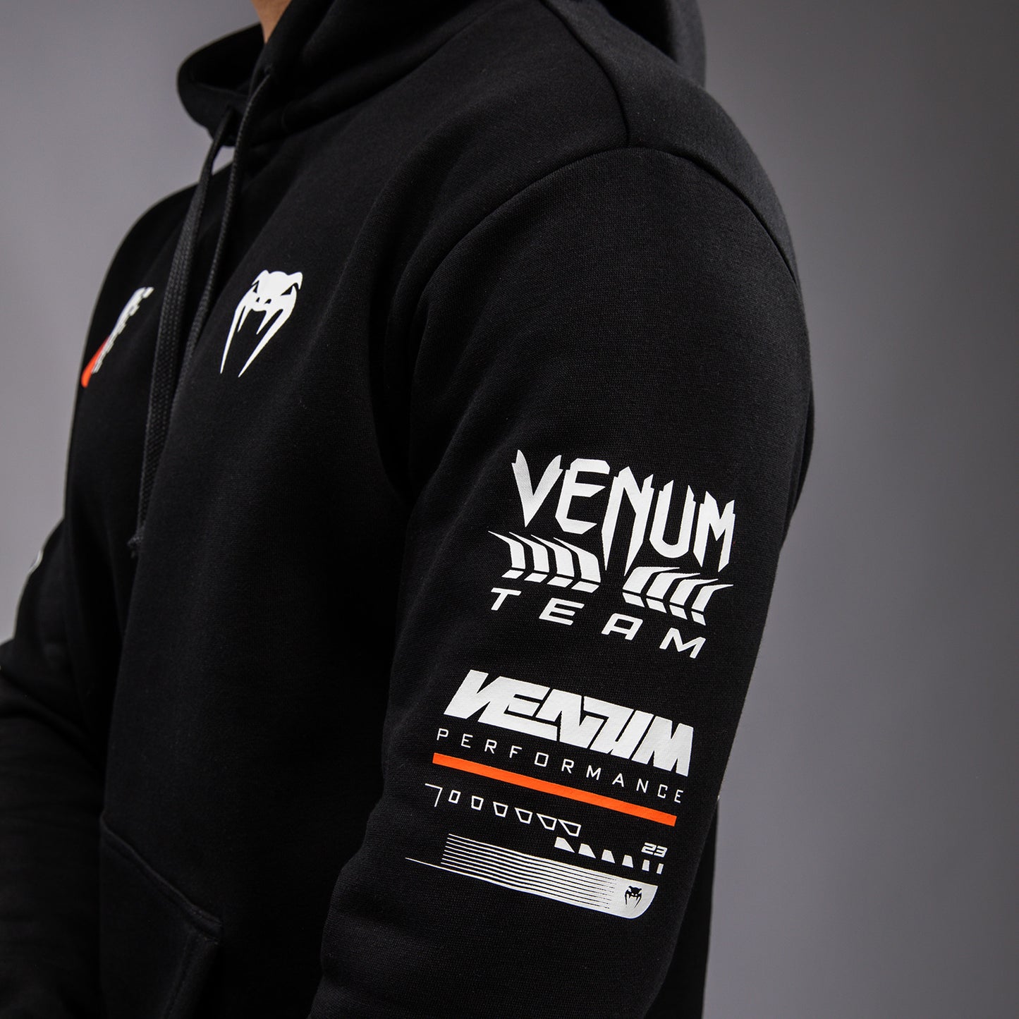 Venum Motorsport 후디 – 딥 블랙