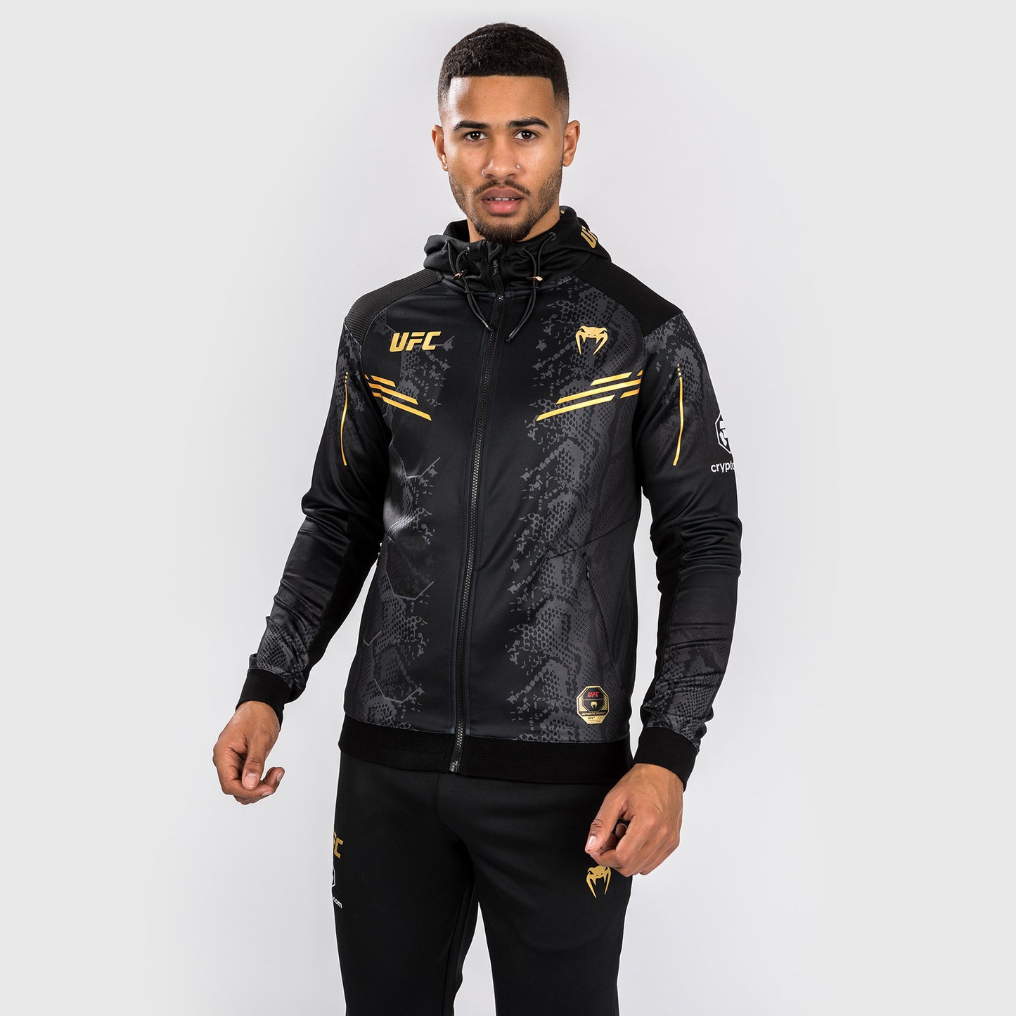 UFC Adrenaline by Venum Authentic Fight Night 남성용 워크아웃 후디 – 챔피언