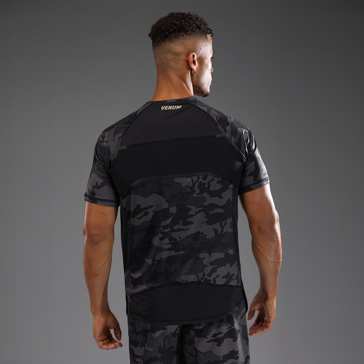 Venum G-Fit Air 남성용 드라이 테크 티셔츠 – 어반 디지털 카모