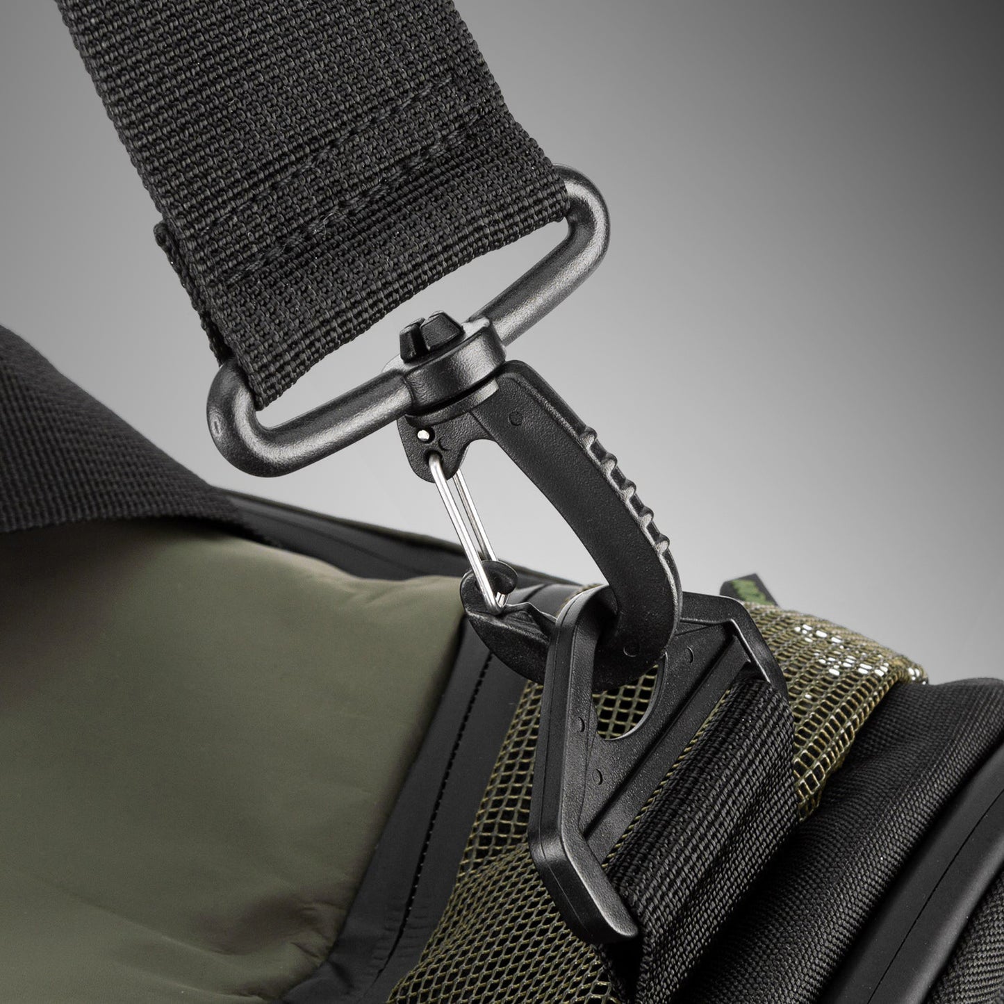 Venum Trainer Lite Evo 스포츠백 (48L) – 카키/블랙