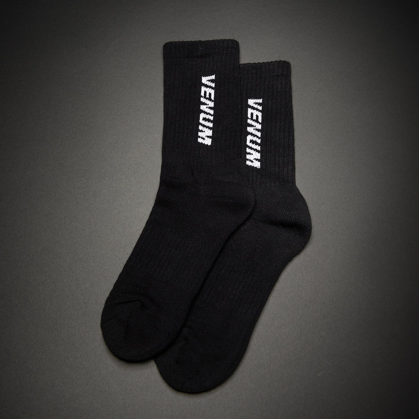 Venum Essential 크루 양말 (3켤레 세트) – 블랙/화이트