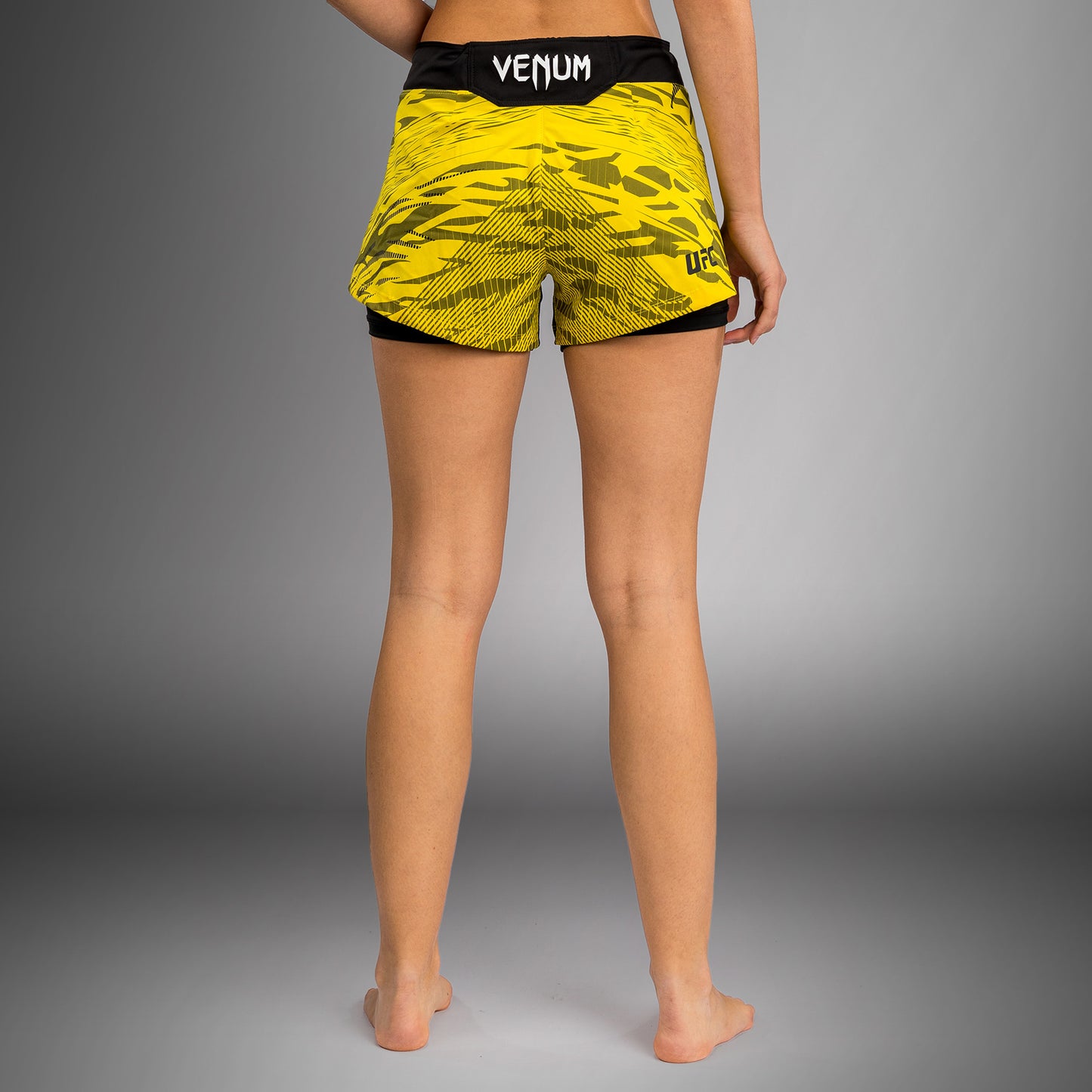 UFC Fusion by Venum 여성용 파이트 쇼츠 – 옐로우