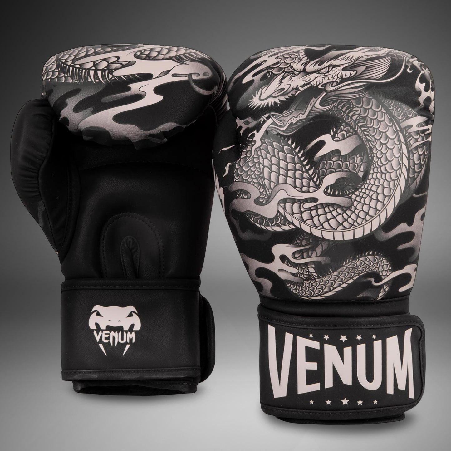 Venum Dragon's Flight 복싱 글러브