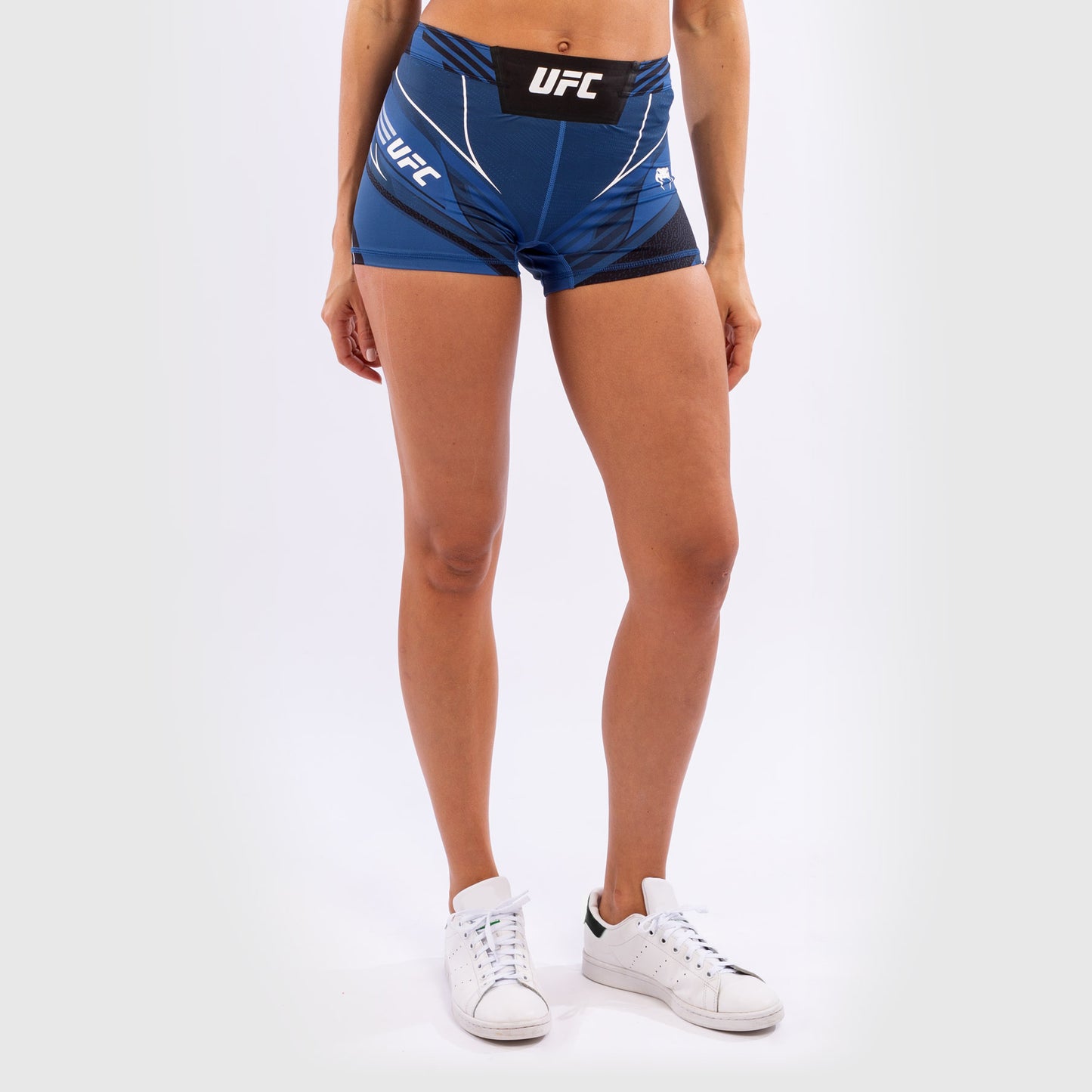 UFC Venum Authentic Fight Night 여성용 발리 투도 쇼츠 – 숏 핏 – 블루