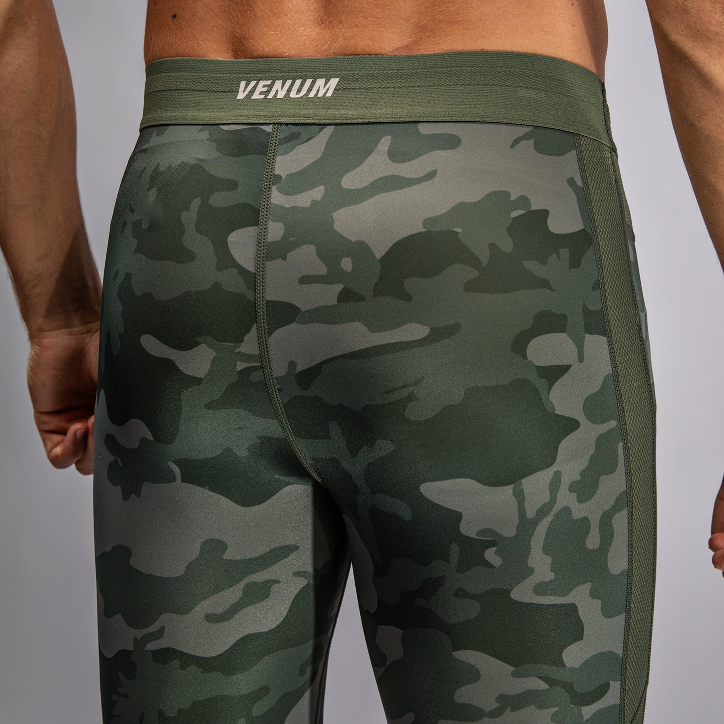 Venum G-Fit Air 남성용 스패츠 – 아미 카모