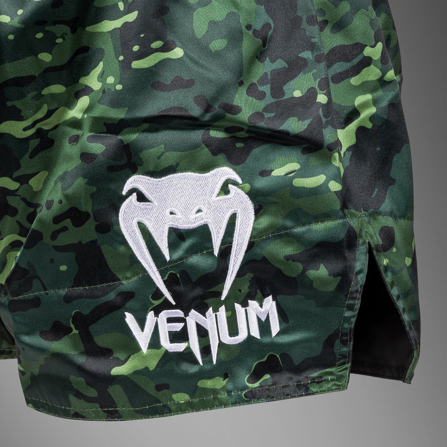 Venum Classic 무에타이 쇼츠 – 포레스트 카모