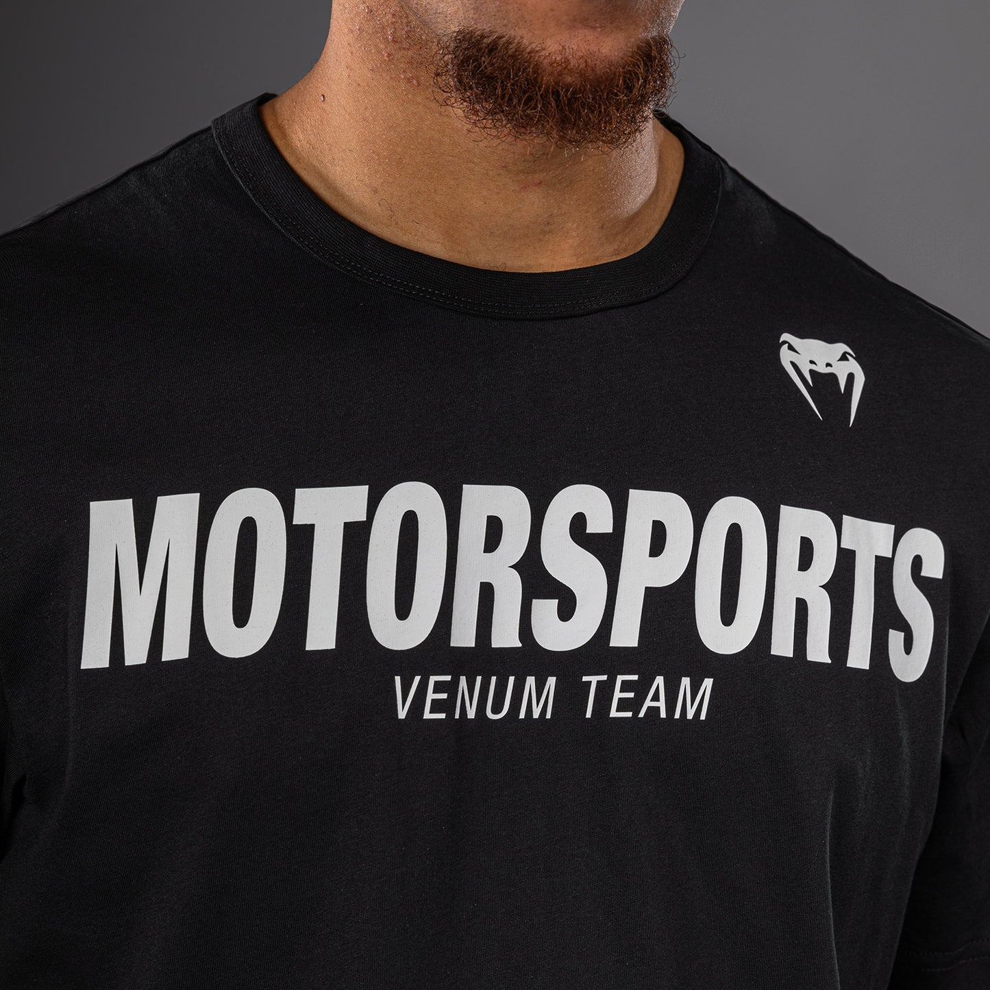 Venum Motorsports VT 티셔츠 – 블랙/화이트