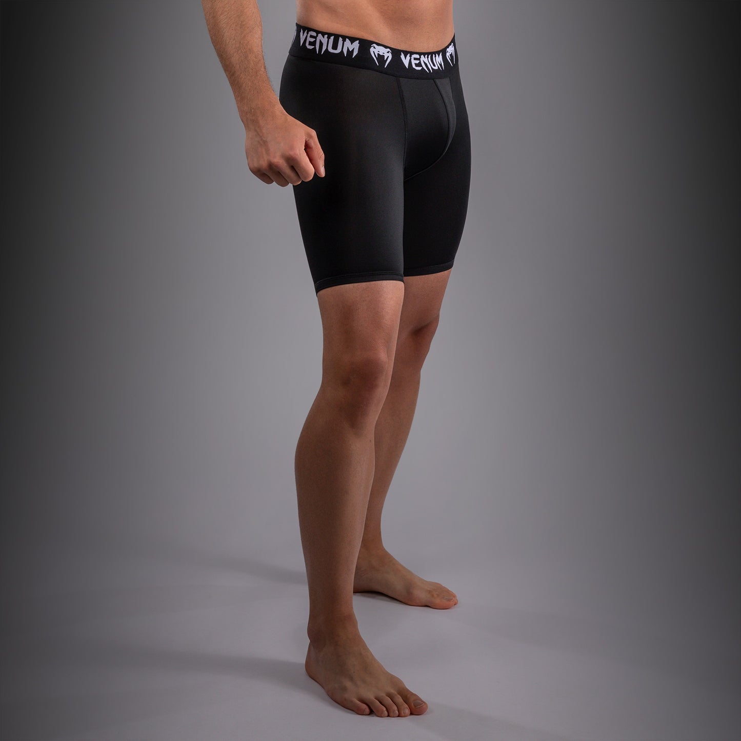 Venum UFC Unity by Venum Authentic Fight Week 남성 기능성 컴프레션 쇼츠 - 블랙