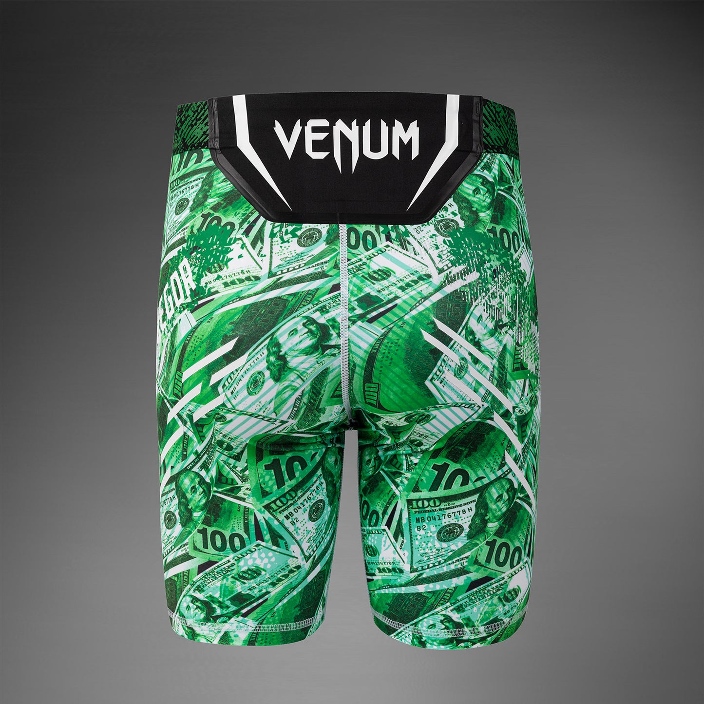UFC Unrivaled by Venum Conor McGregor 남성용 Vale Tudo 쇼츠 – 그린