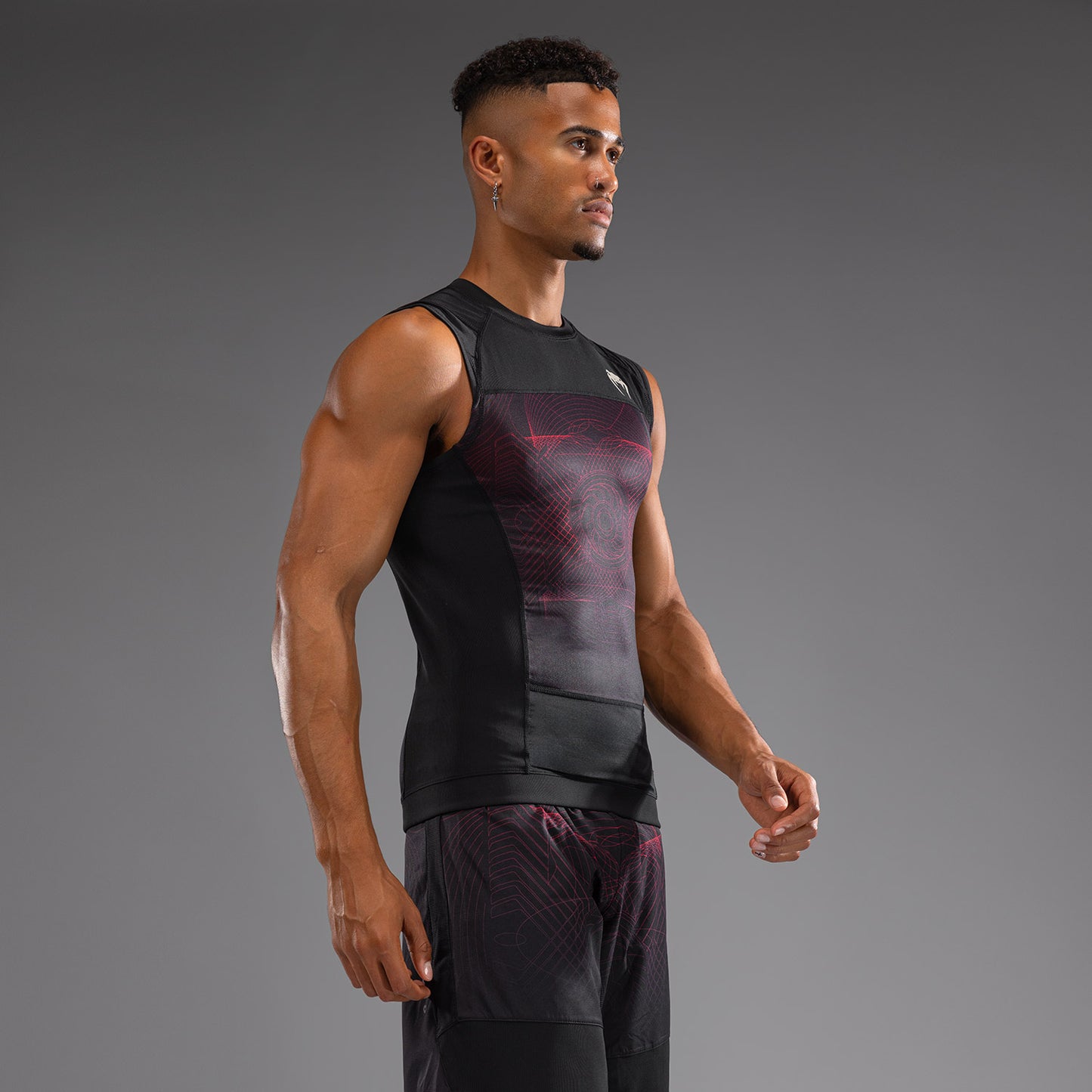 Venum G-Fit Air 남성용 민소매 래쉬가드 – 딥 블랙/파이어 레드