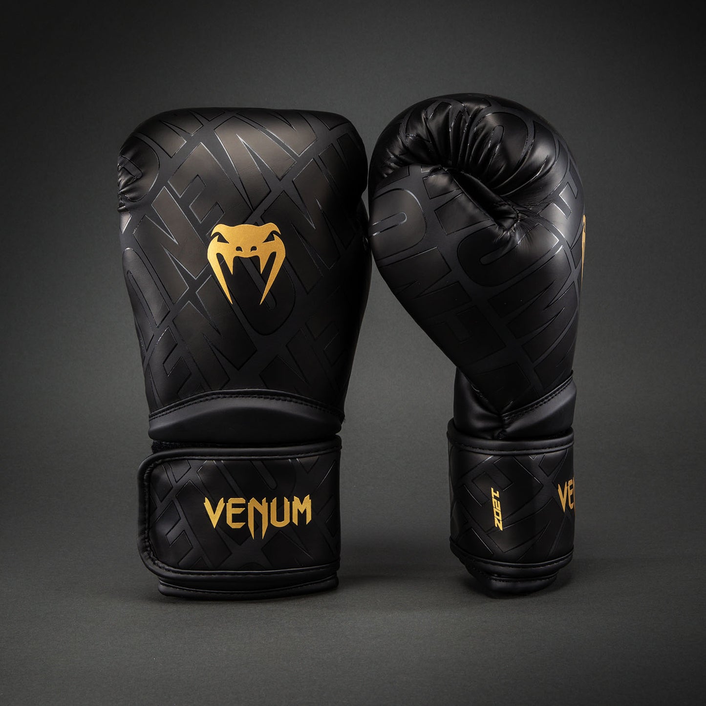 Venum Contender 1.5 XT 3D 복싱 글러브 – 블랙/골드