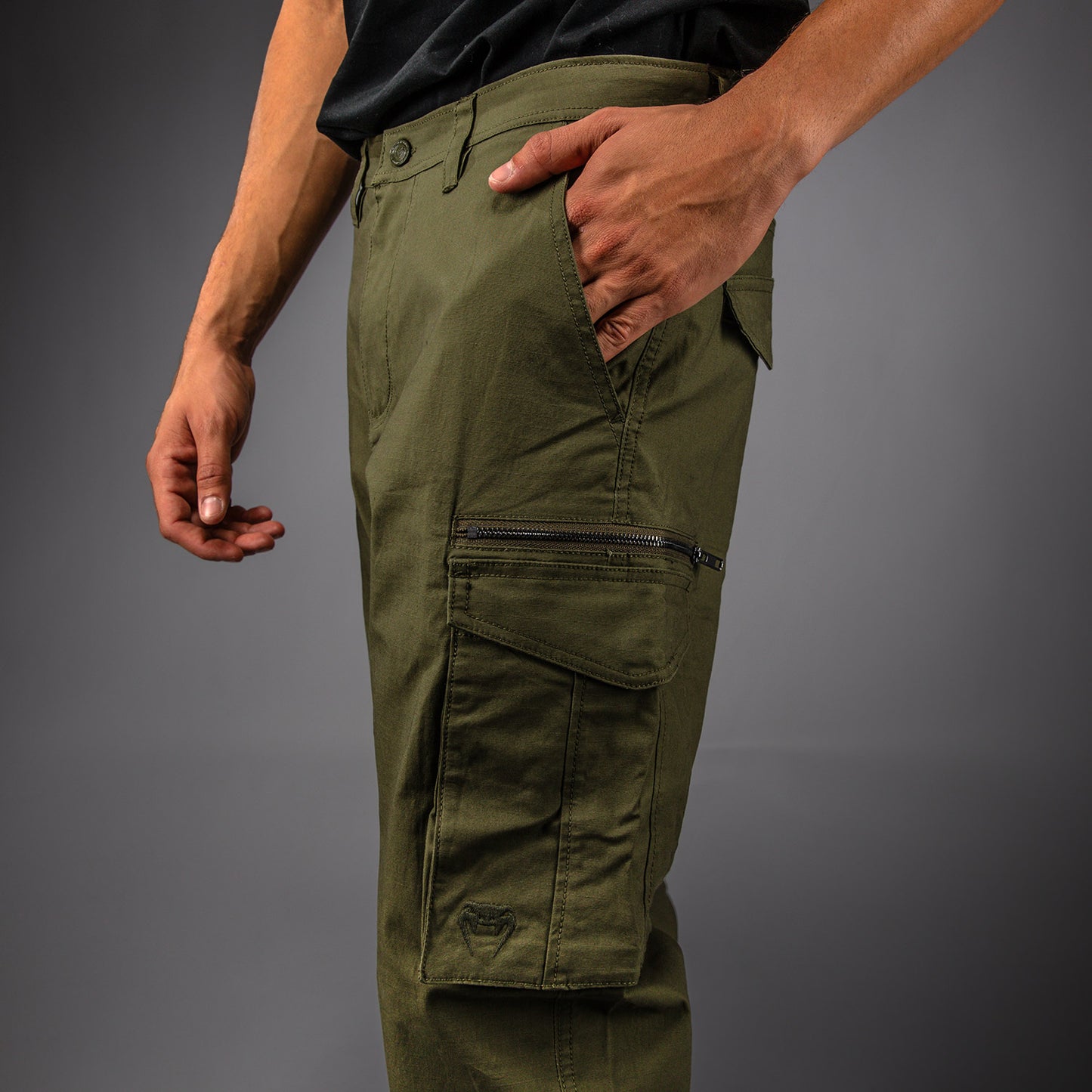 Venum Cargo 3.0 남성용 카고 팬츠 – 카키