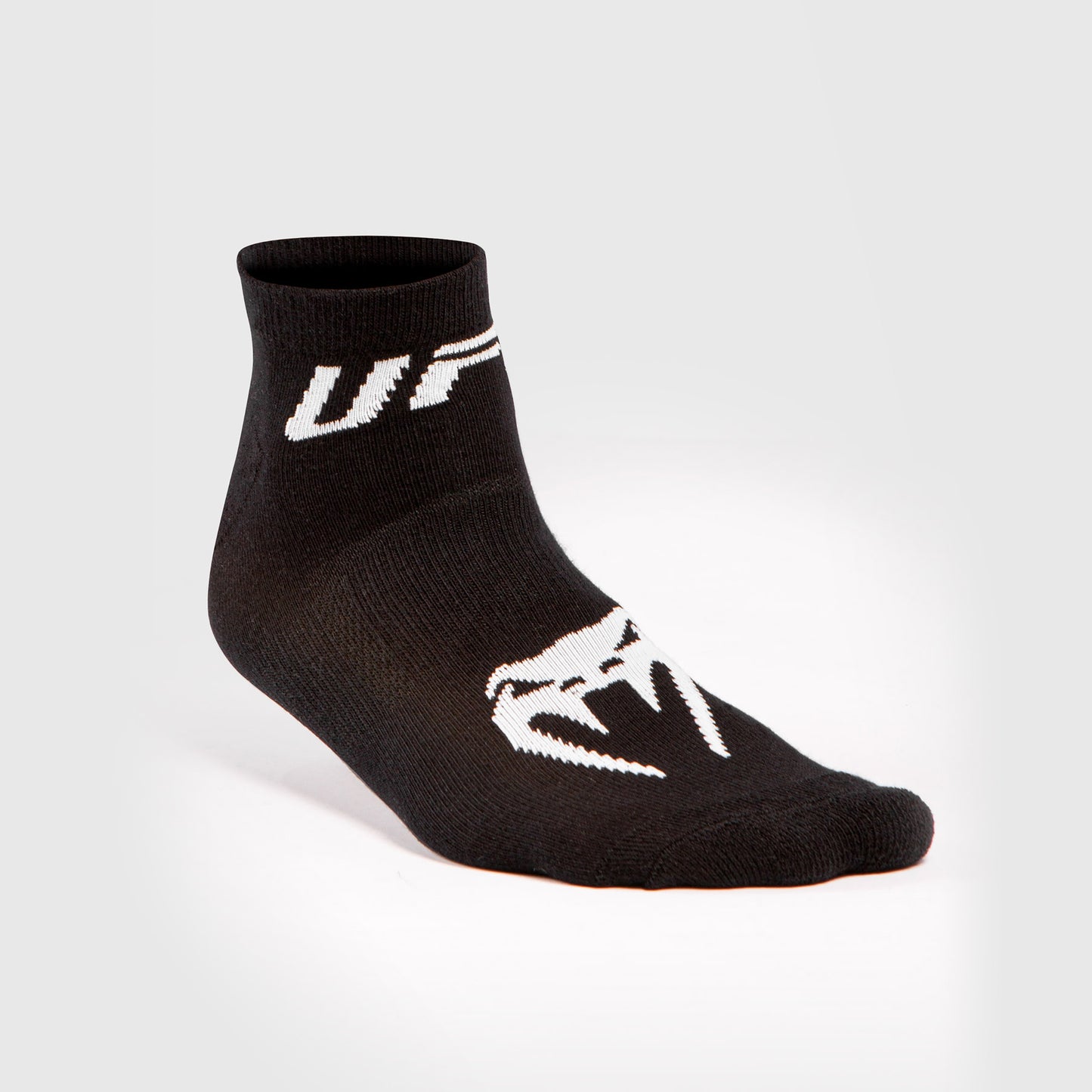 UFC Venum Authentic Fight Week 유니섹스 퍼포먼스 양말 – 블랙