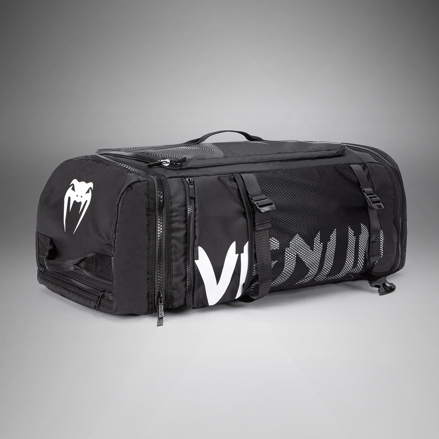 Venum Shockwave 컨버터블 스포츠백 (60L) – 블랙