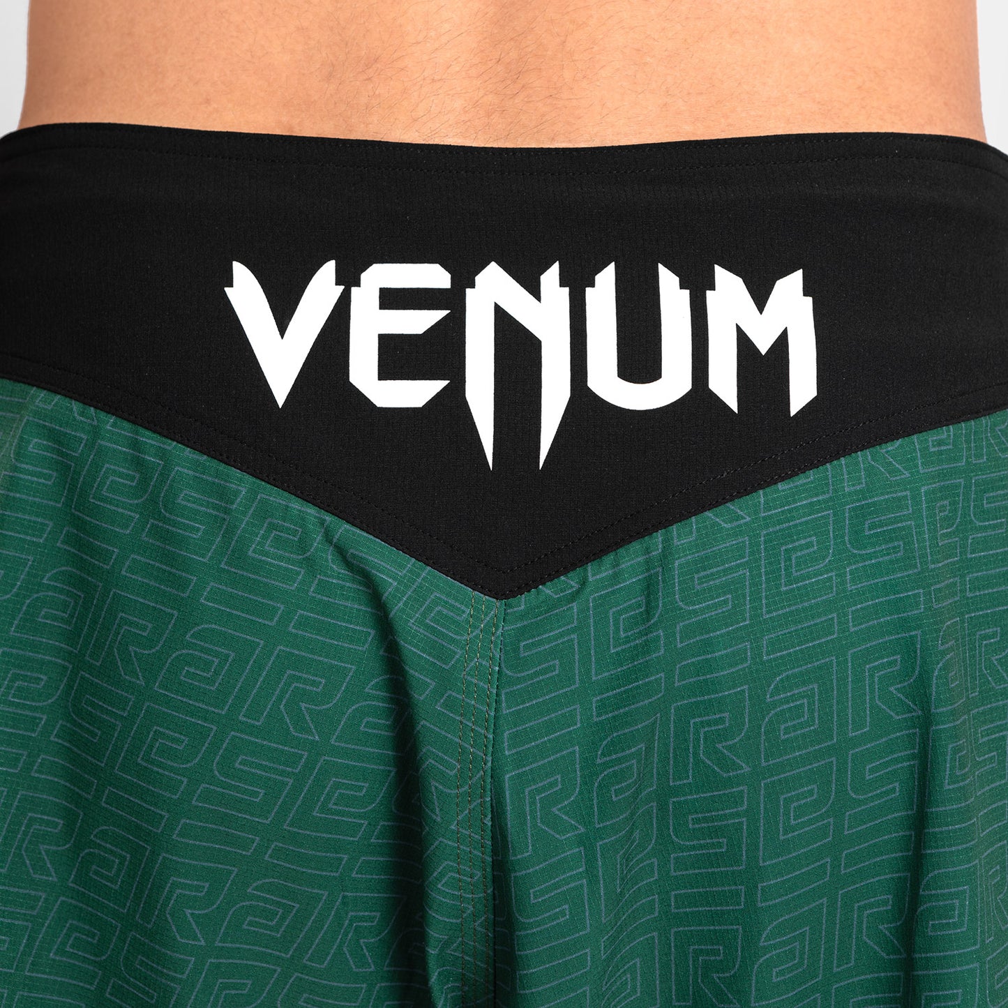 Venum x Ares 2.0 파이트 쇼츠 – 카키