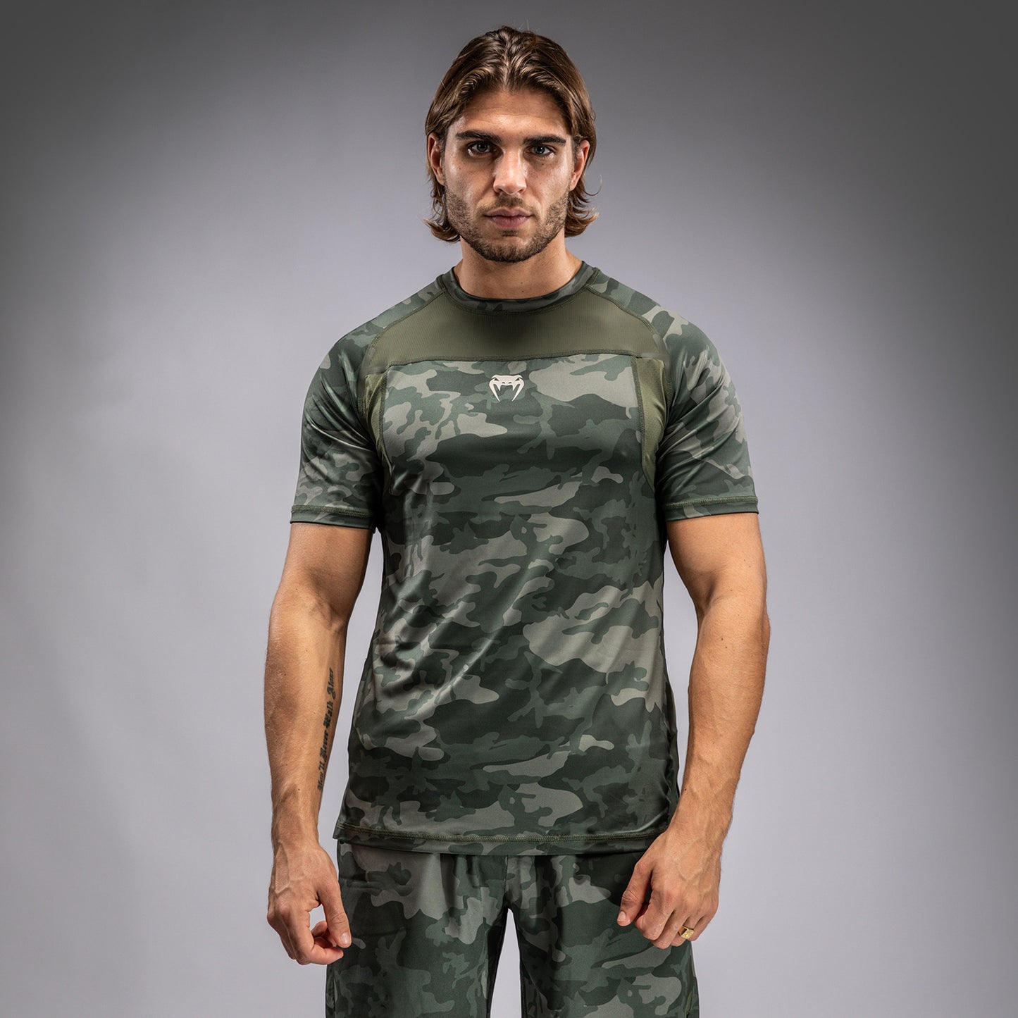 Venum G-Fit Air 남성용 드라이 테크 티셔츠 – 아미 카모