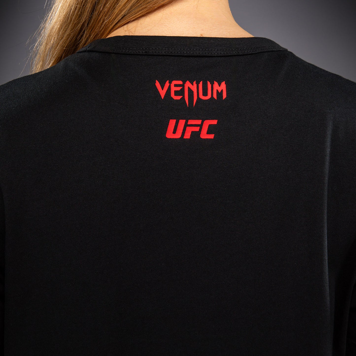 Venum UFC Unity by Venum Authentic Fight Week 여성 반팔 티셔츠 - 블랙