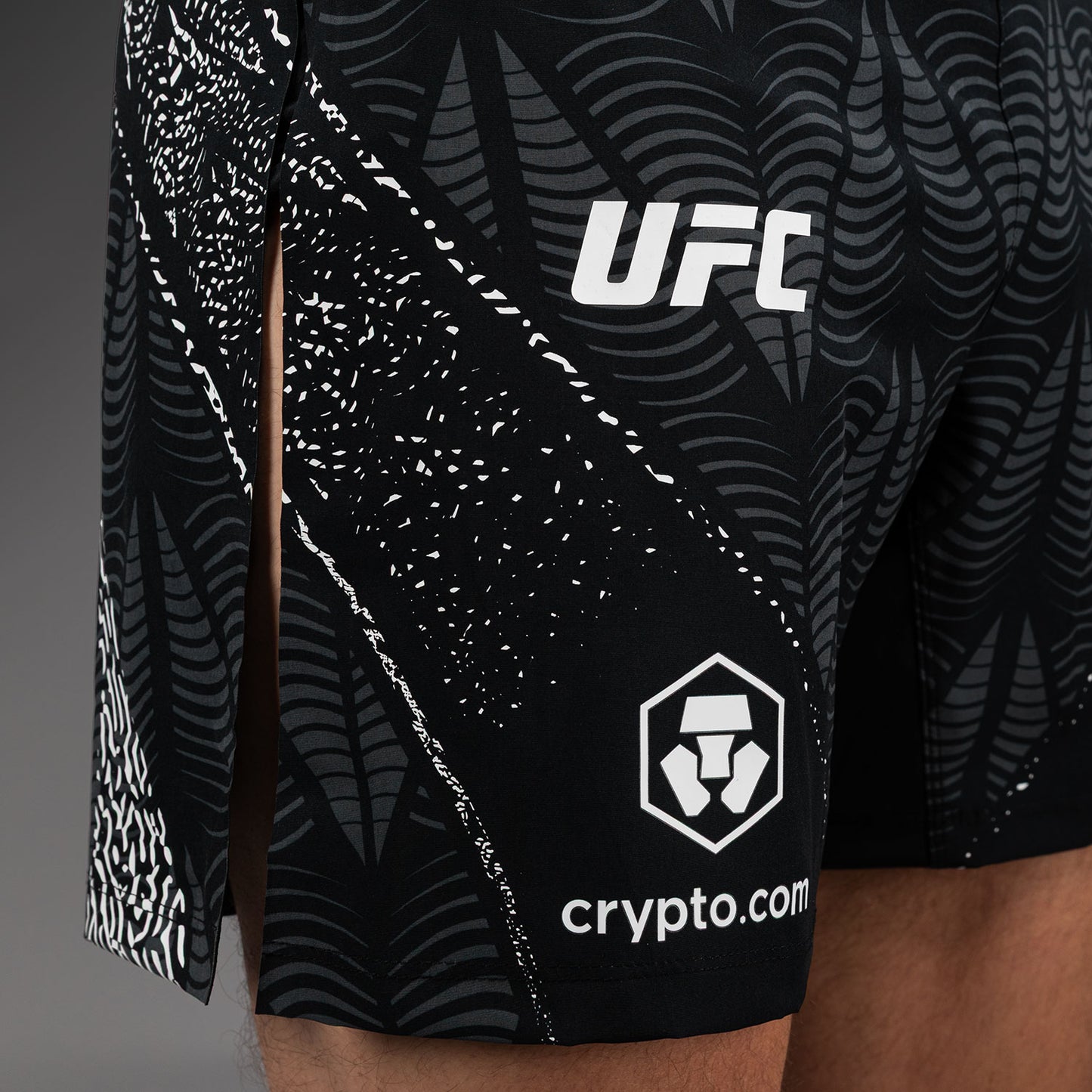 남성용 UFC Zenith by Venum 블랙 어센틱 파이트 나이트 글래디에이터 파이트 쇼츠