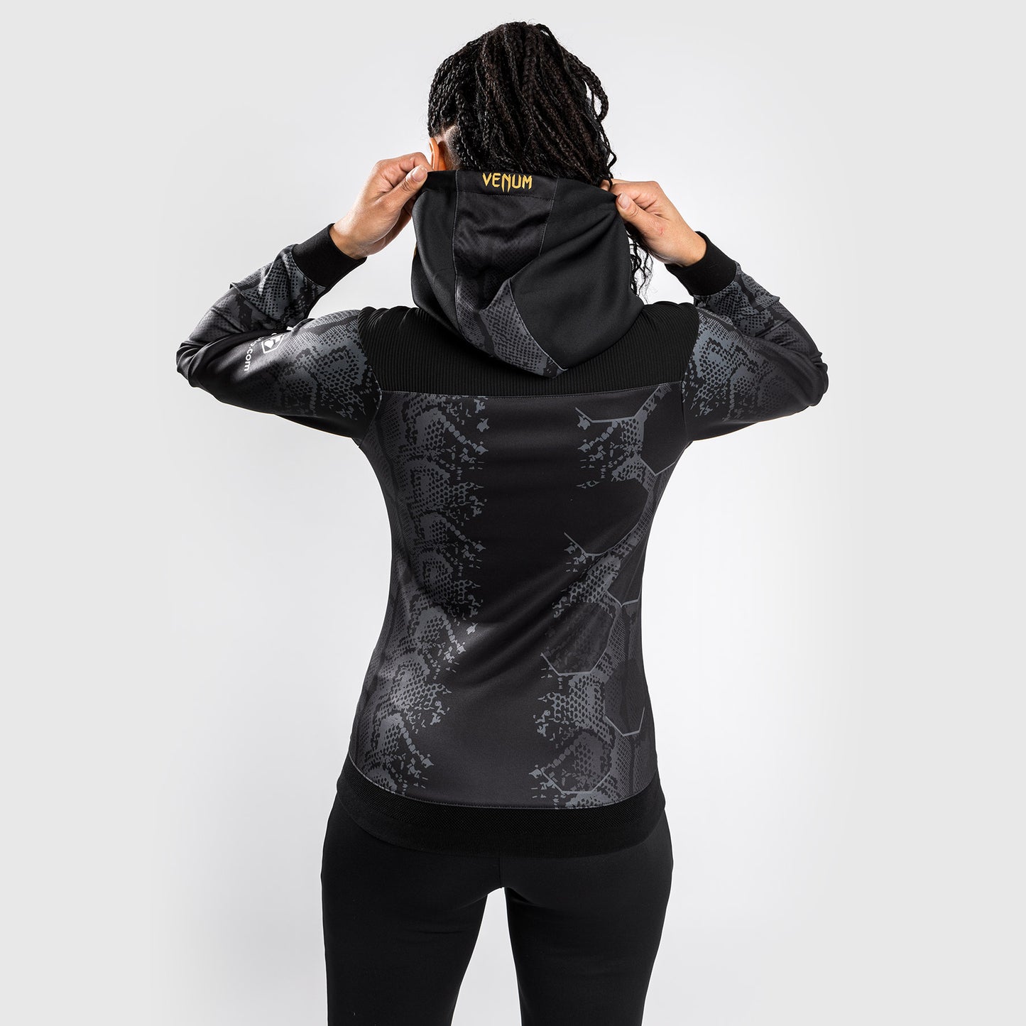 UFC Adrenaline by Venum Authentic Fight Night 여성용 워크아웃 후디 – 챔피언