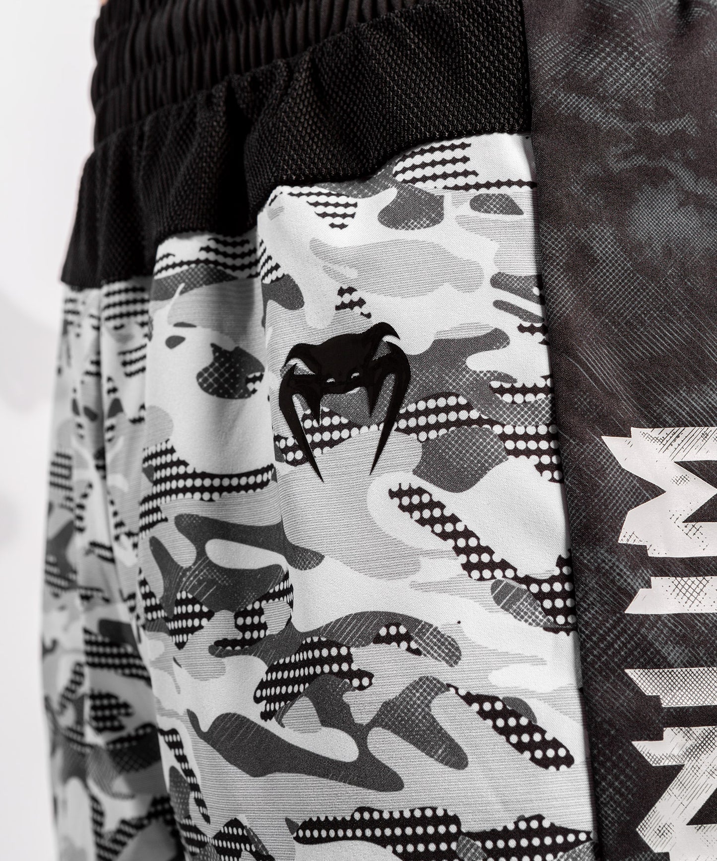 Venum Defender Training Shorts - Urban Camo