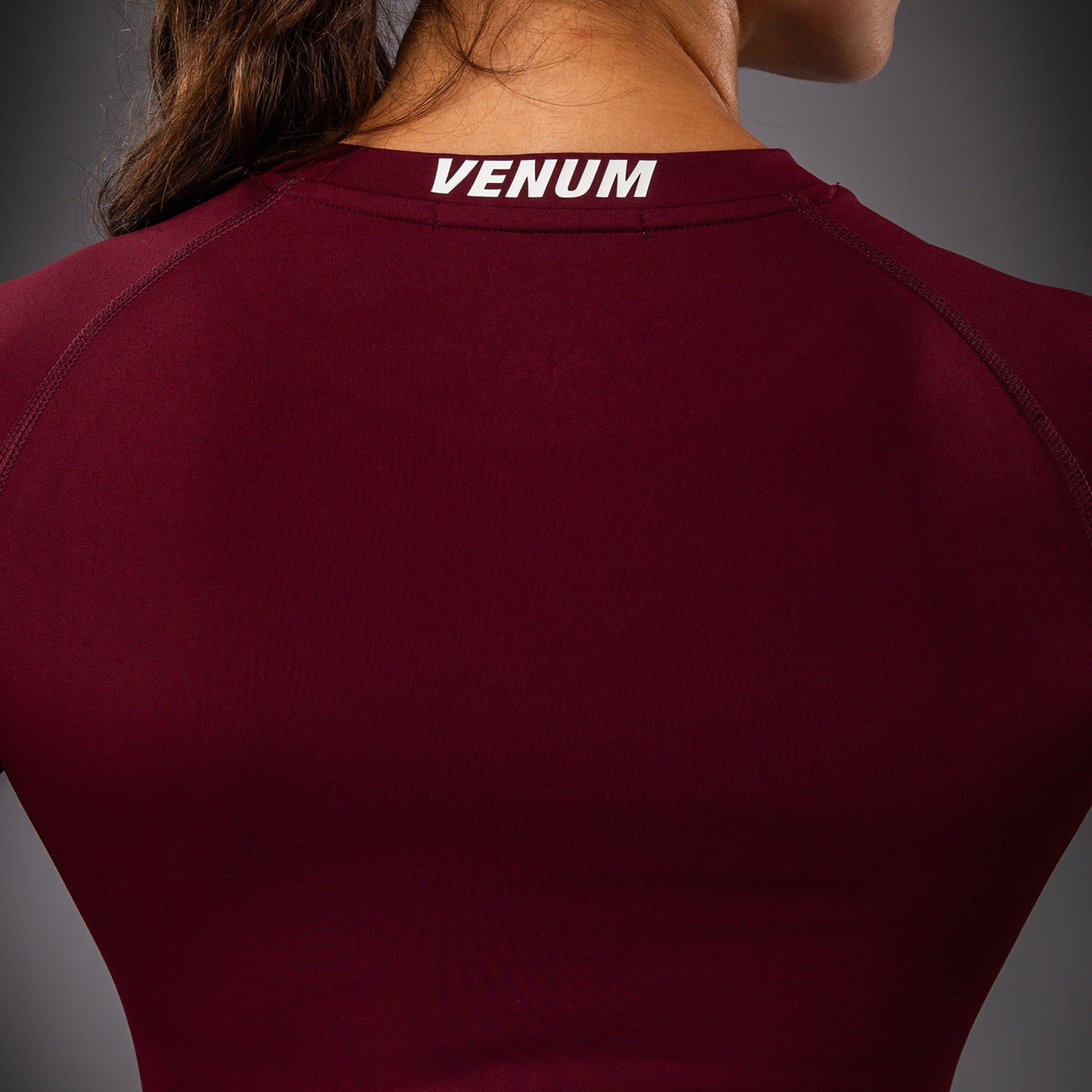 Venum Aero XT 긴팔 래쉬가드 - 플럼