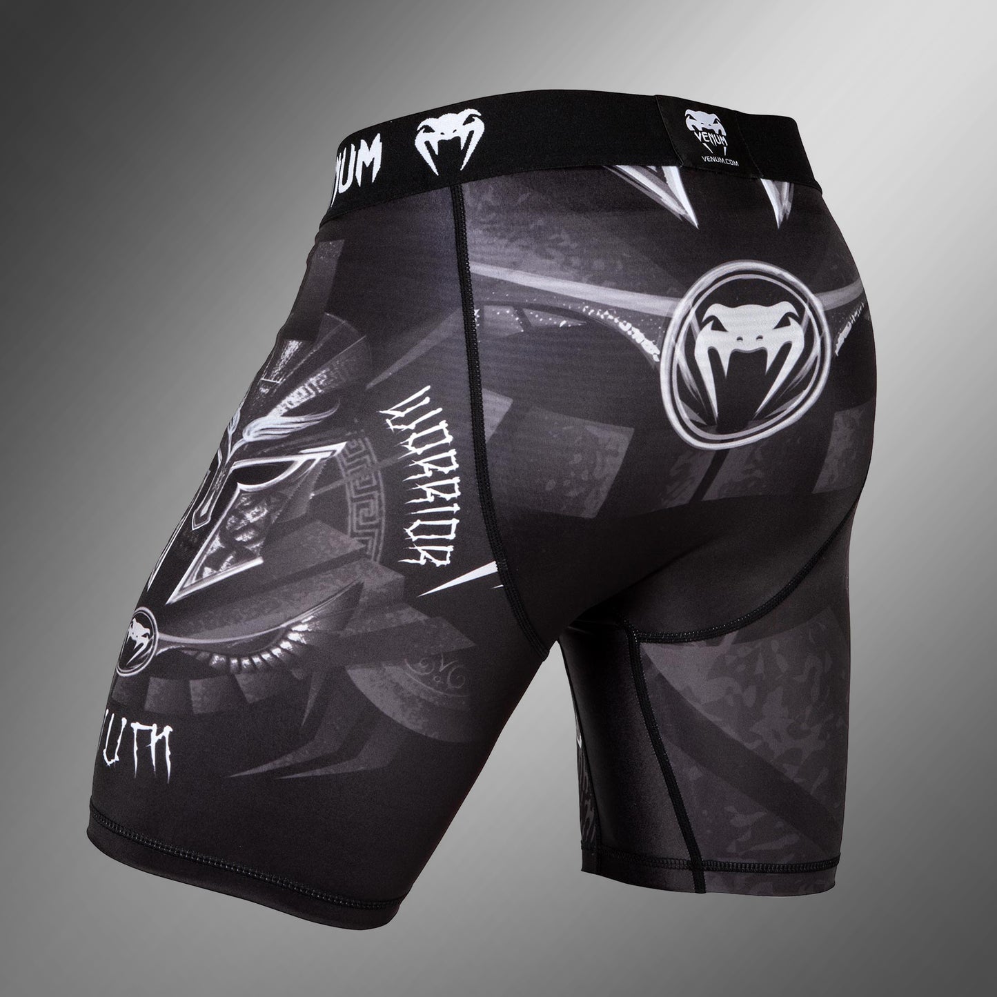 Vale Tudo 발리 투도 쇼츠 Venum Gladiator 3.0 – 블랙/화이트