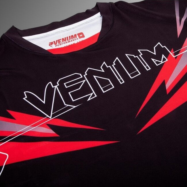 Venum Sharp 3.0 드라이테크 티셔츠 – 블랙/레드