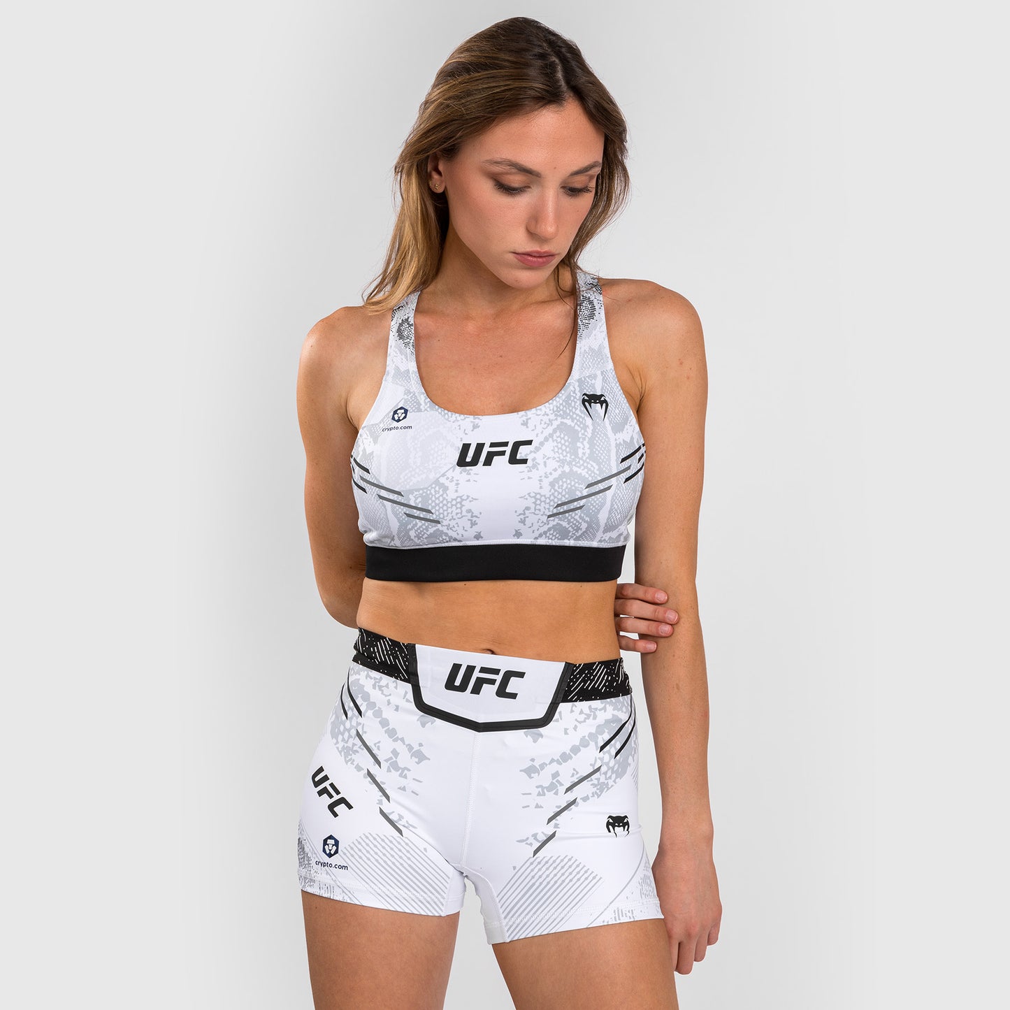 UFC Adrenaline by Venum Authentic Fight Night 여성용 스포츠 브라 – 화이트