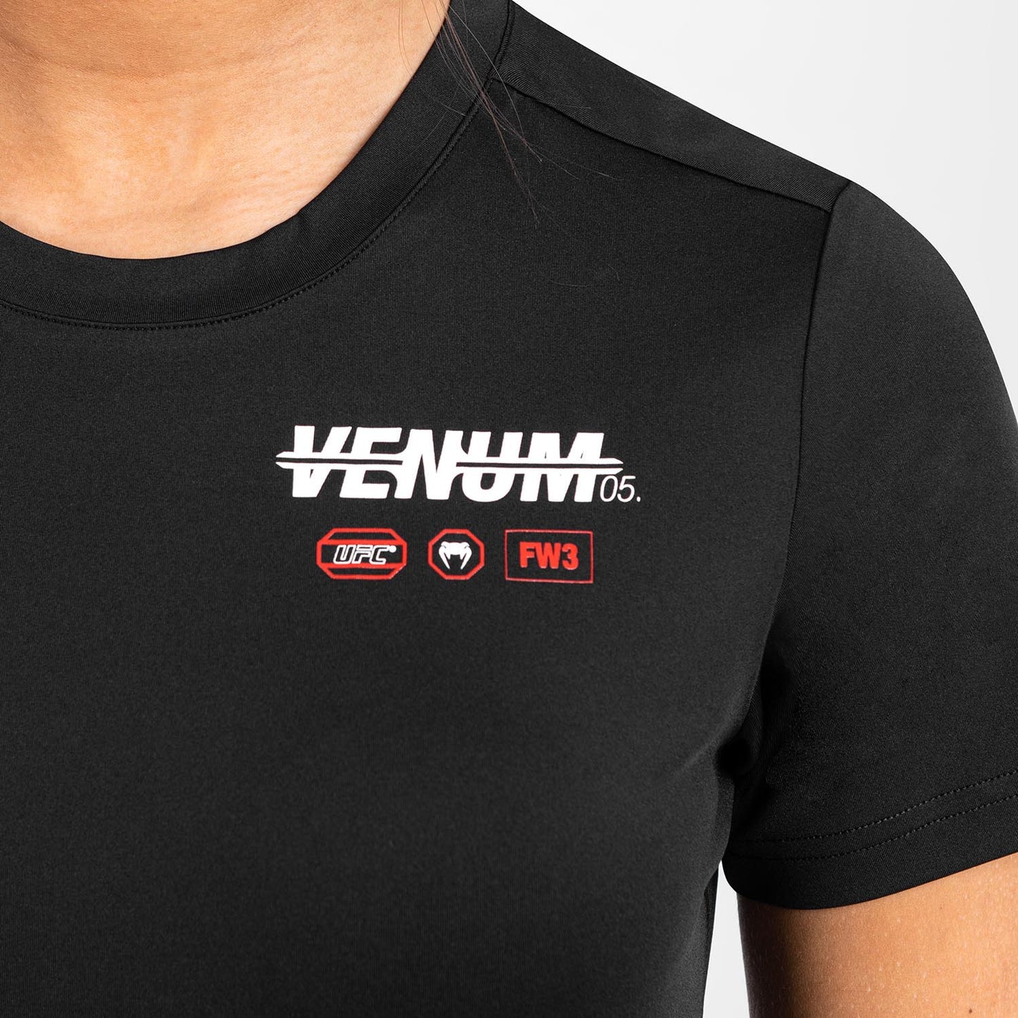 UFC Adrenaline by Venum Fight Week 여성용 드라이 테크 티셔츠 – 블랙