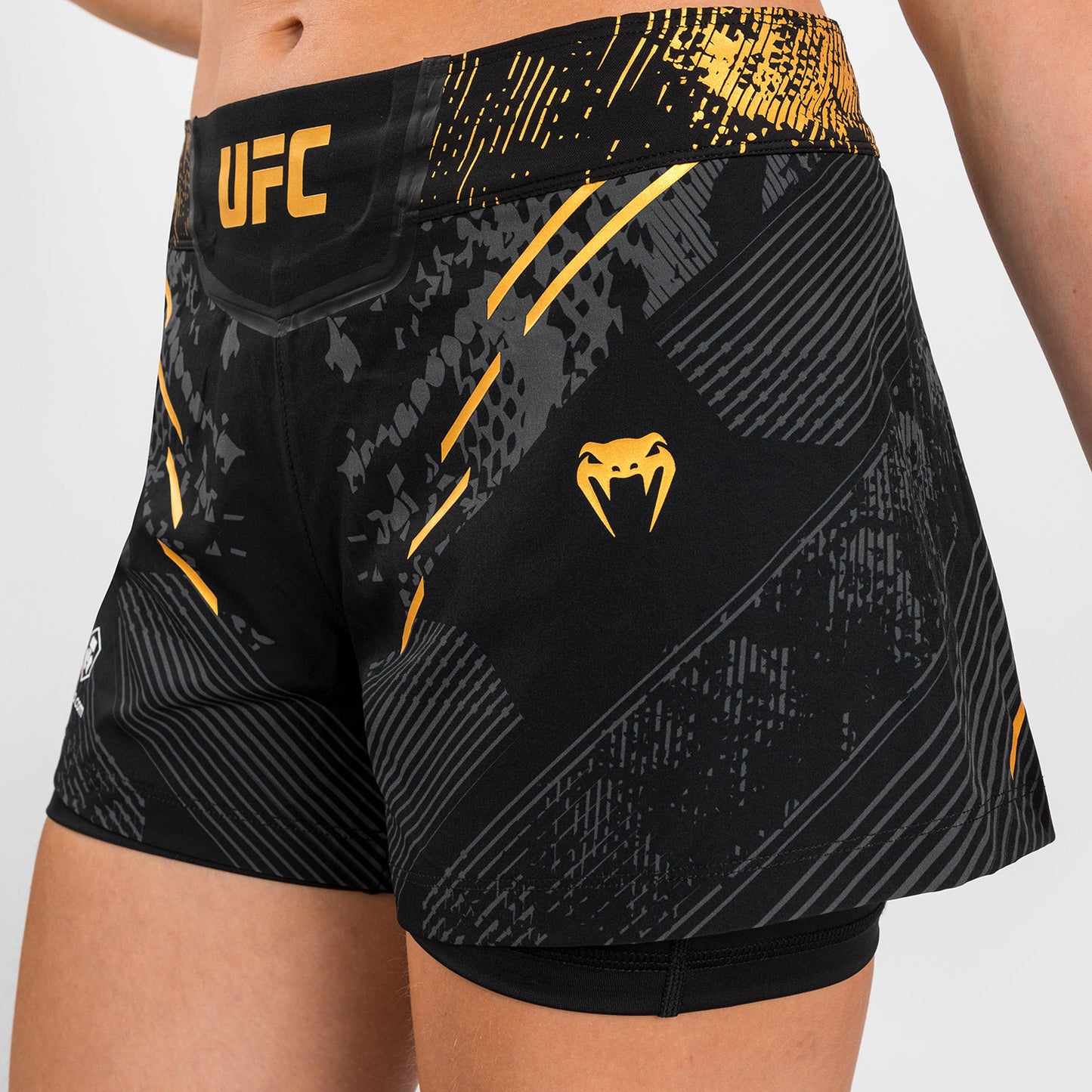 UFC Adrenaline by Venum 여성용 파이트 쇼츠 – 챔피언