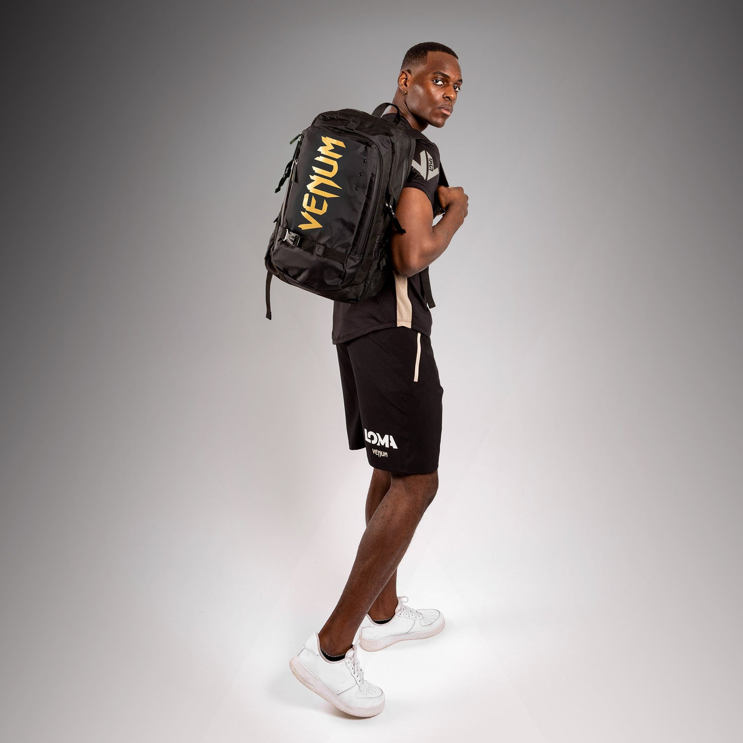 Venum Challenger Pro Evo 백팩 (20-25L) – 블랙/골드