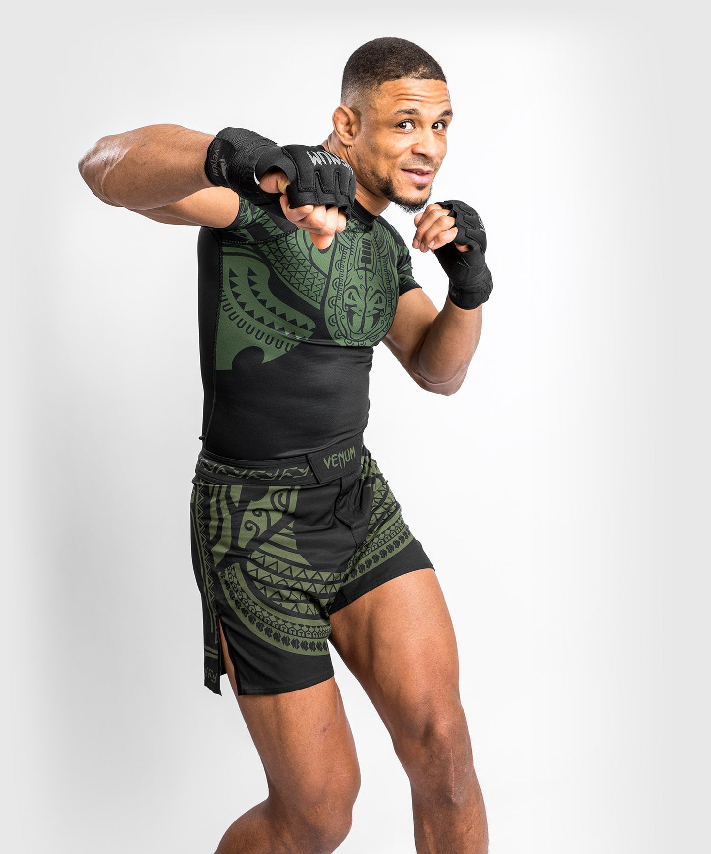 Venum Nakahi Rashguards - Short Sleeves - Black/Khaki