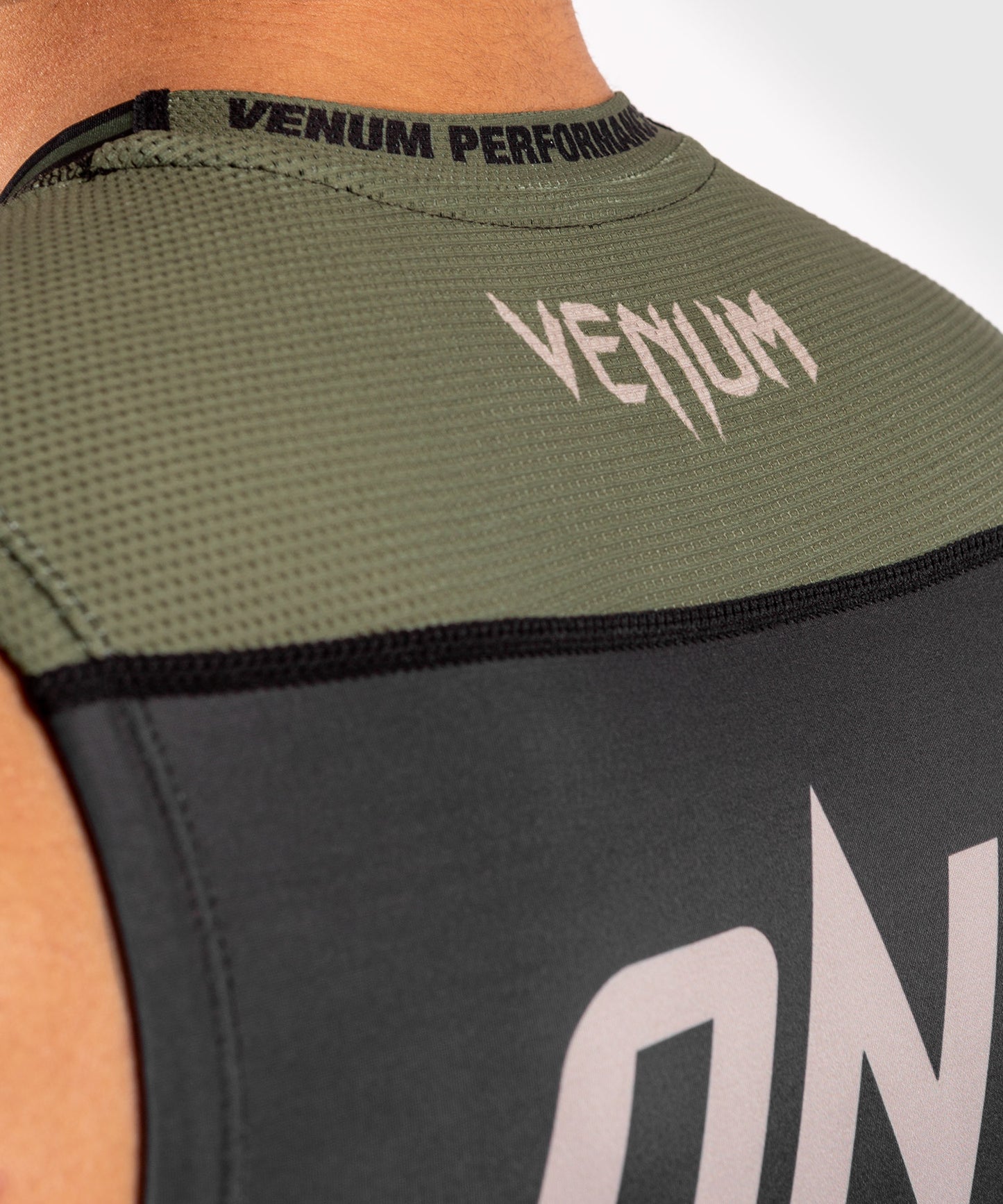 Venum ONE FC Impact Rashguard - sleeveless - Black/Khaki