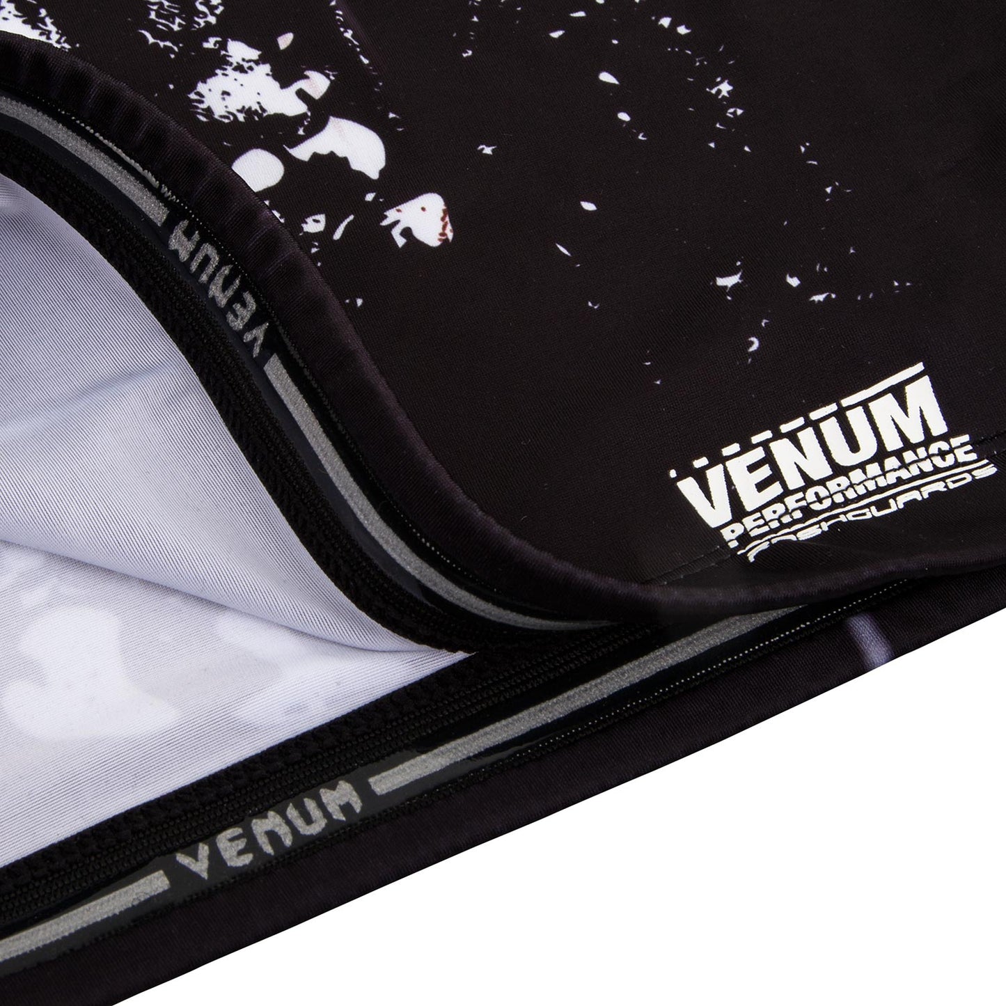 Venum Gorilla Rashguard - Short Sleeves - Black