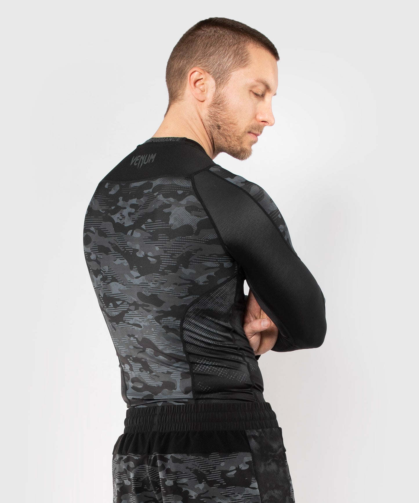 Venum Defender Rashguard - Long Sleeves - Dark camo