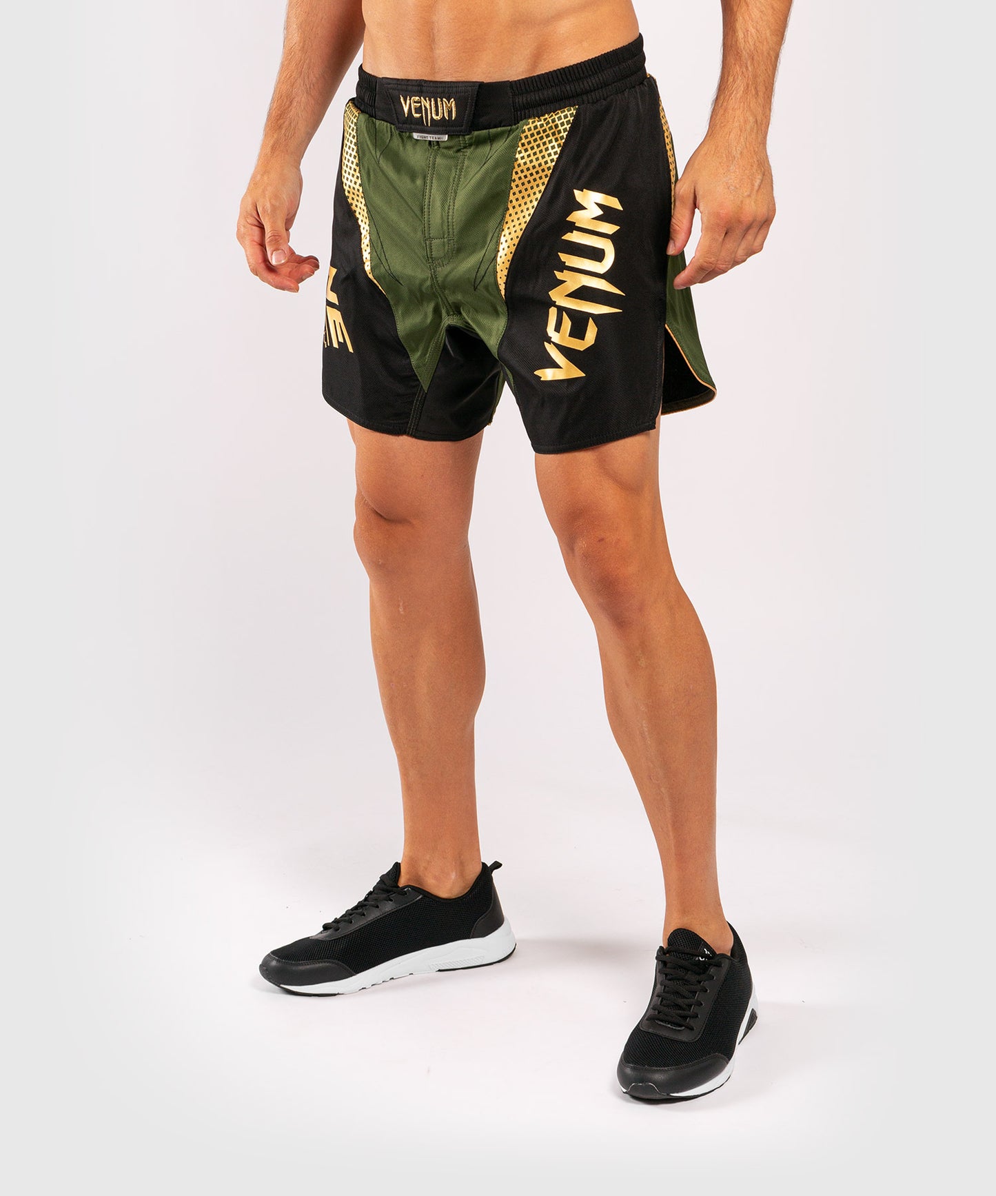 Venum x ONE FC Fightshorts - Khaki/Gold