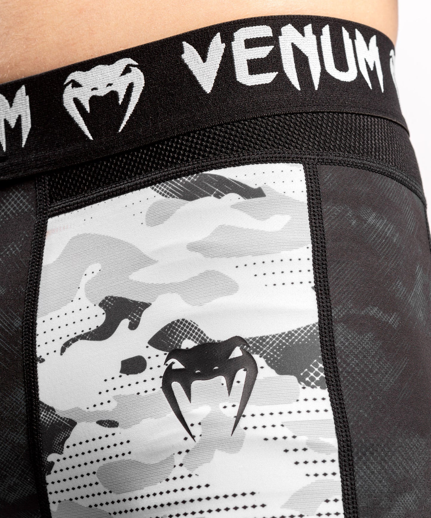 Venum "Defender" Compression Tights - Urban Camo